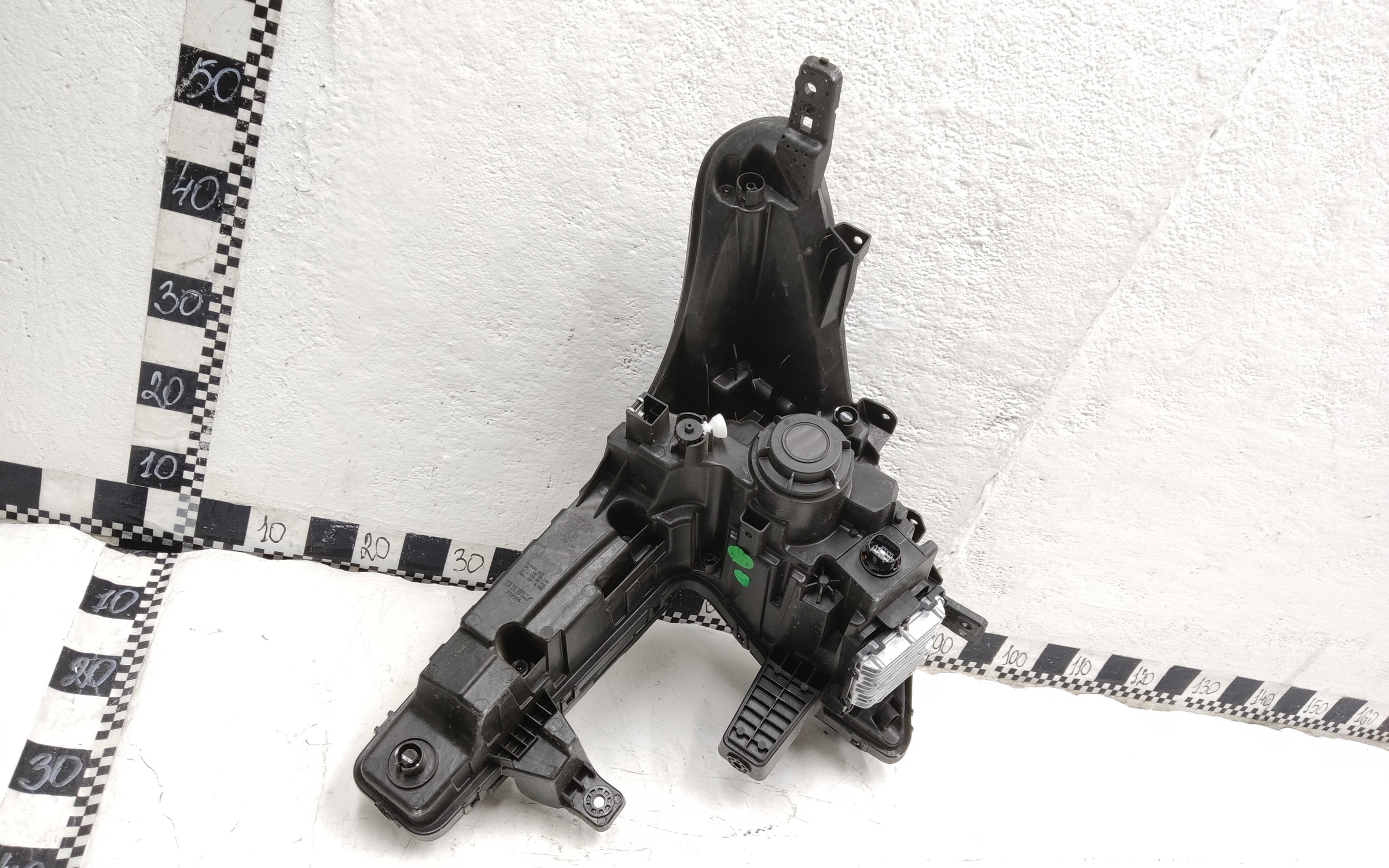 Фара передняя левая Geely Cityray LED