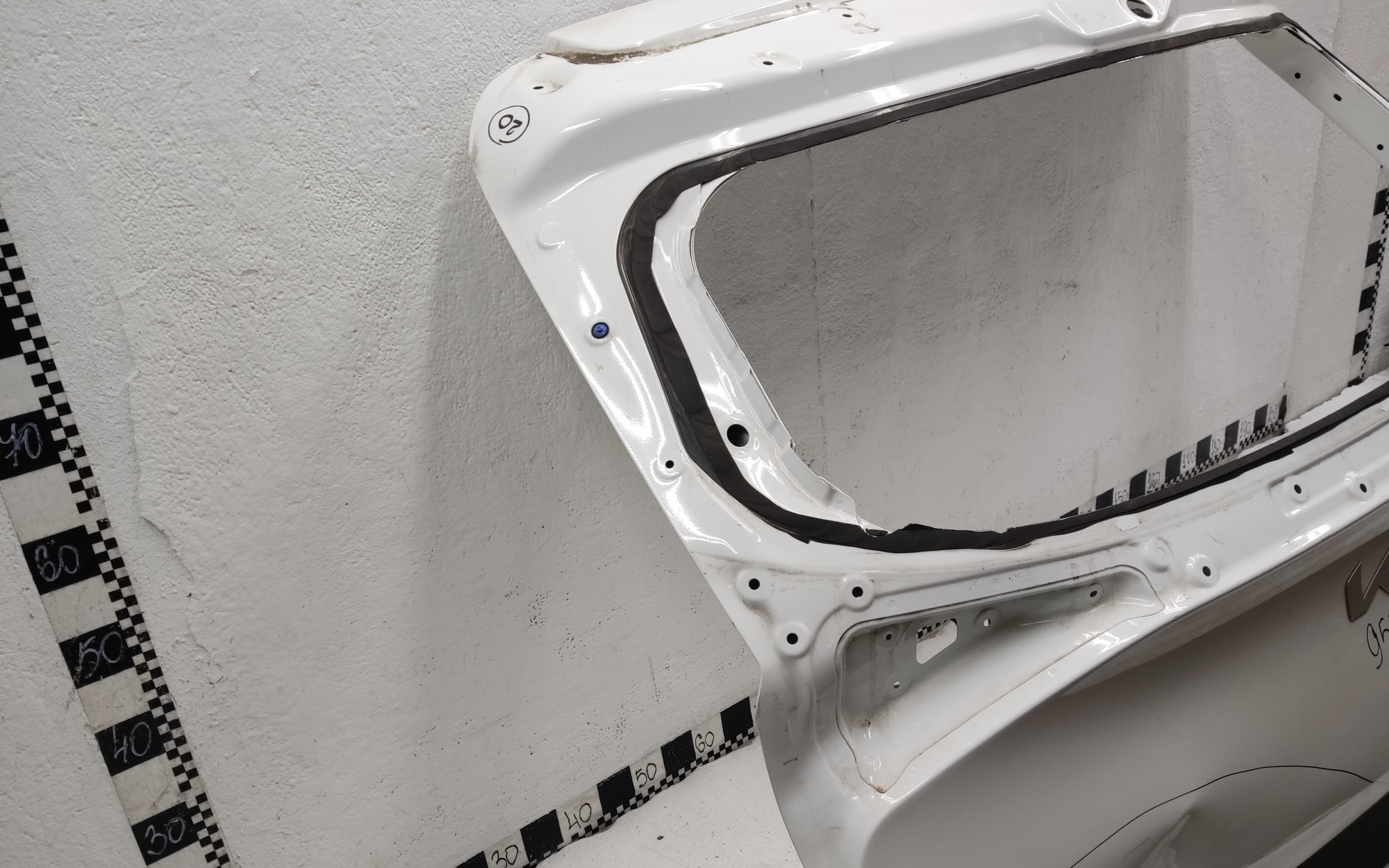 Крышка багажника Kia Sportage 5 под газлифт