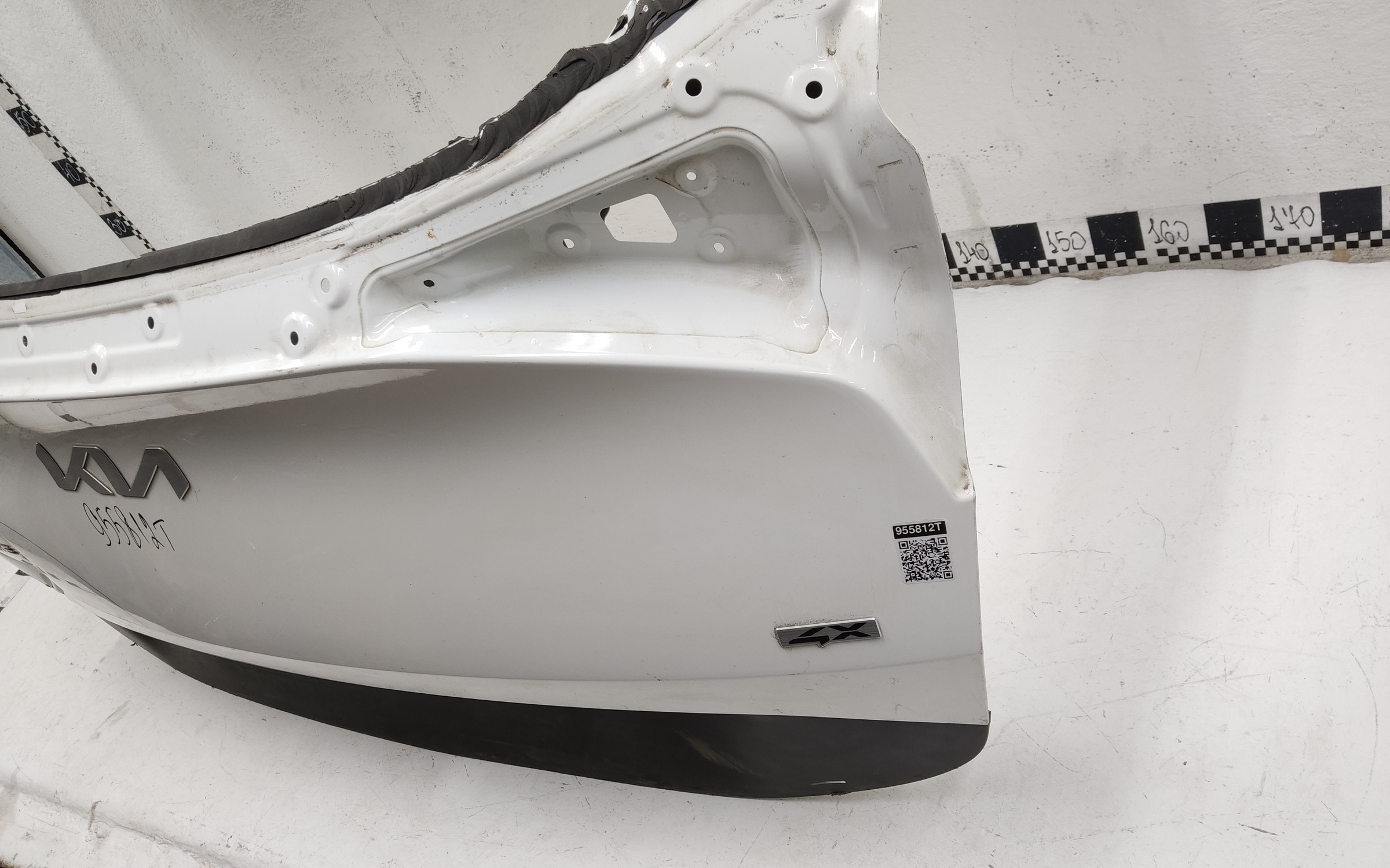 Крышка багажника Kia Sportage 5 под газлифт