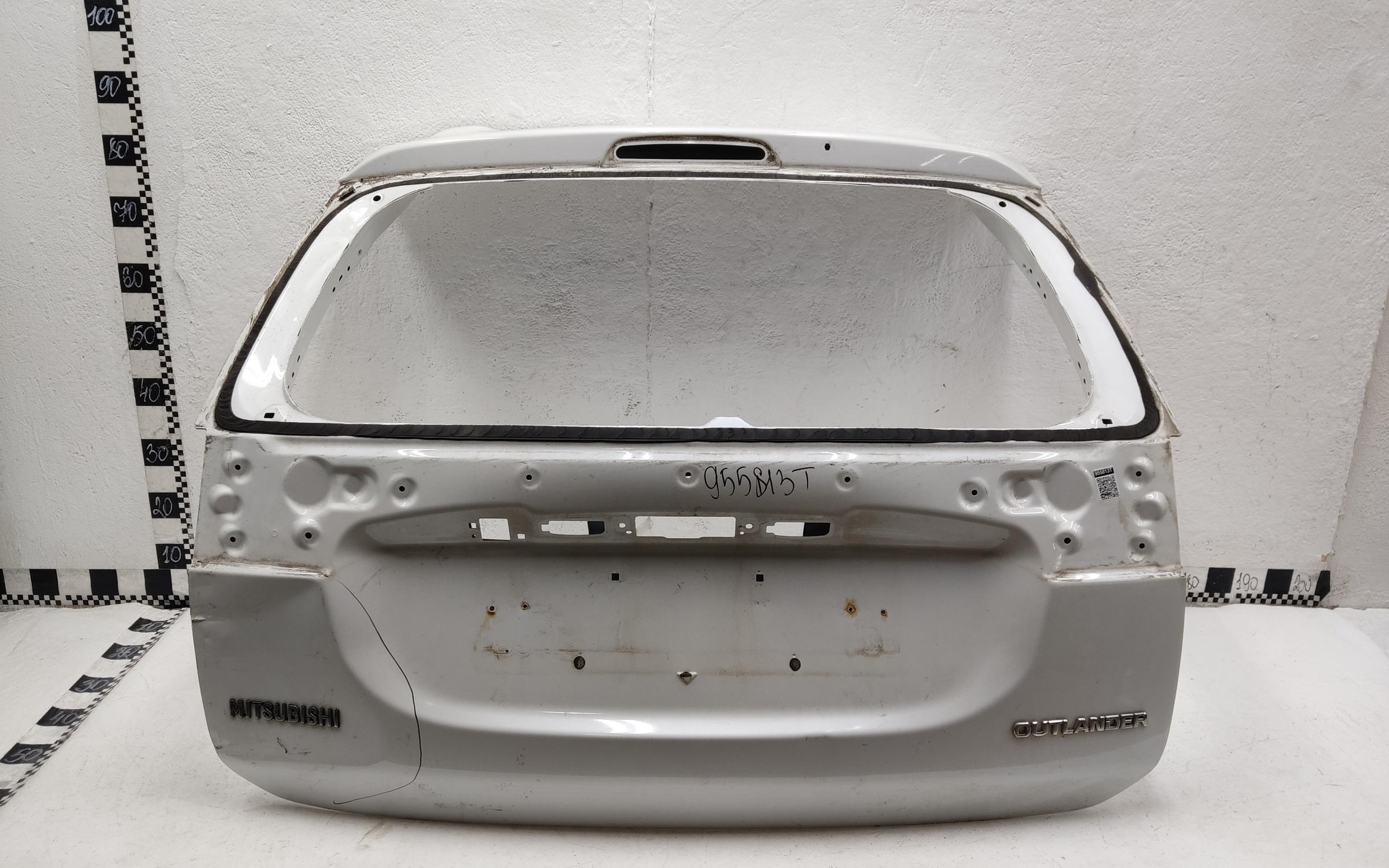 Крышка багажника Mitsubishi Outlander 3