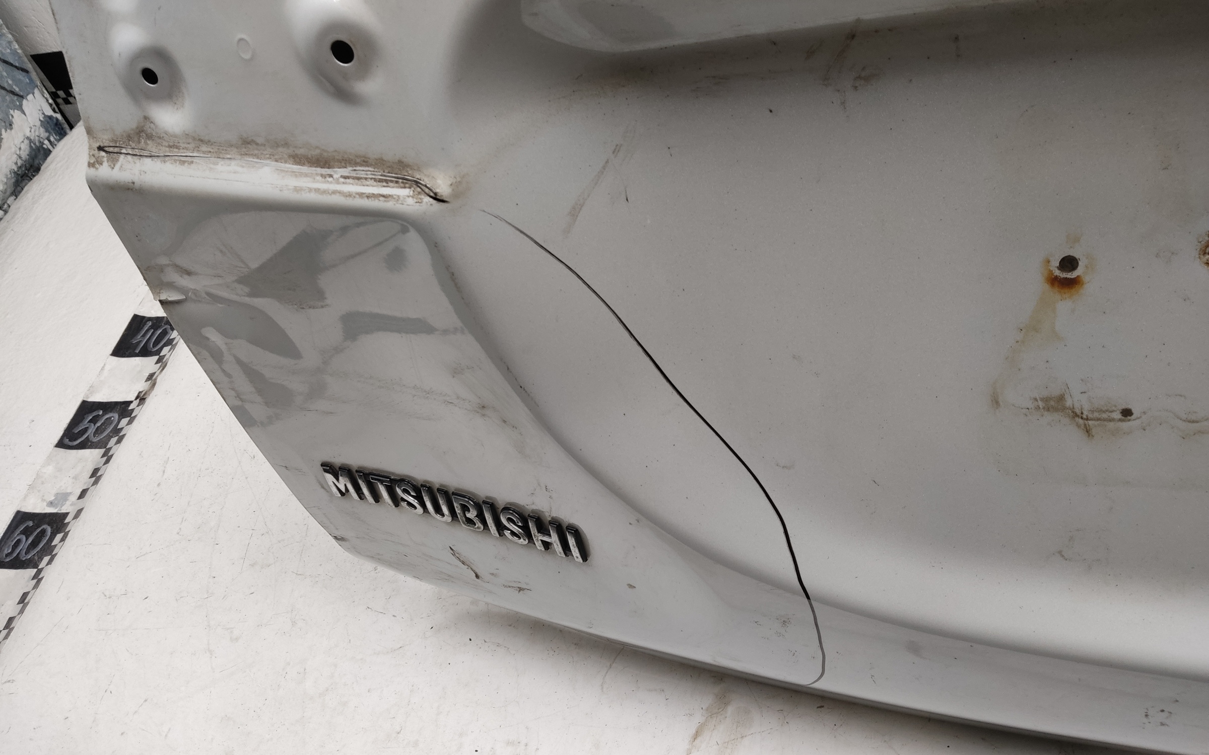 Крышка багажника Mitsubishi Outlander 3