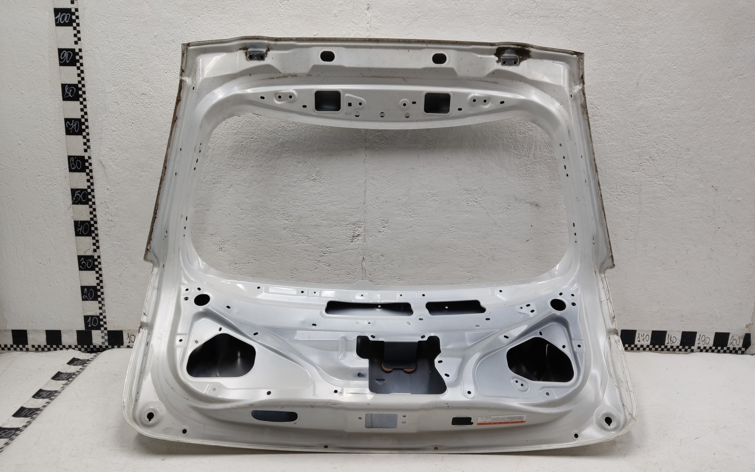 Крышка багажника Mitsubishi Outlander 3