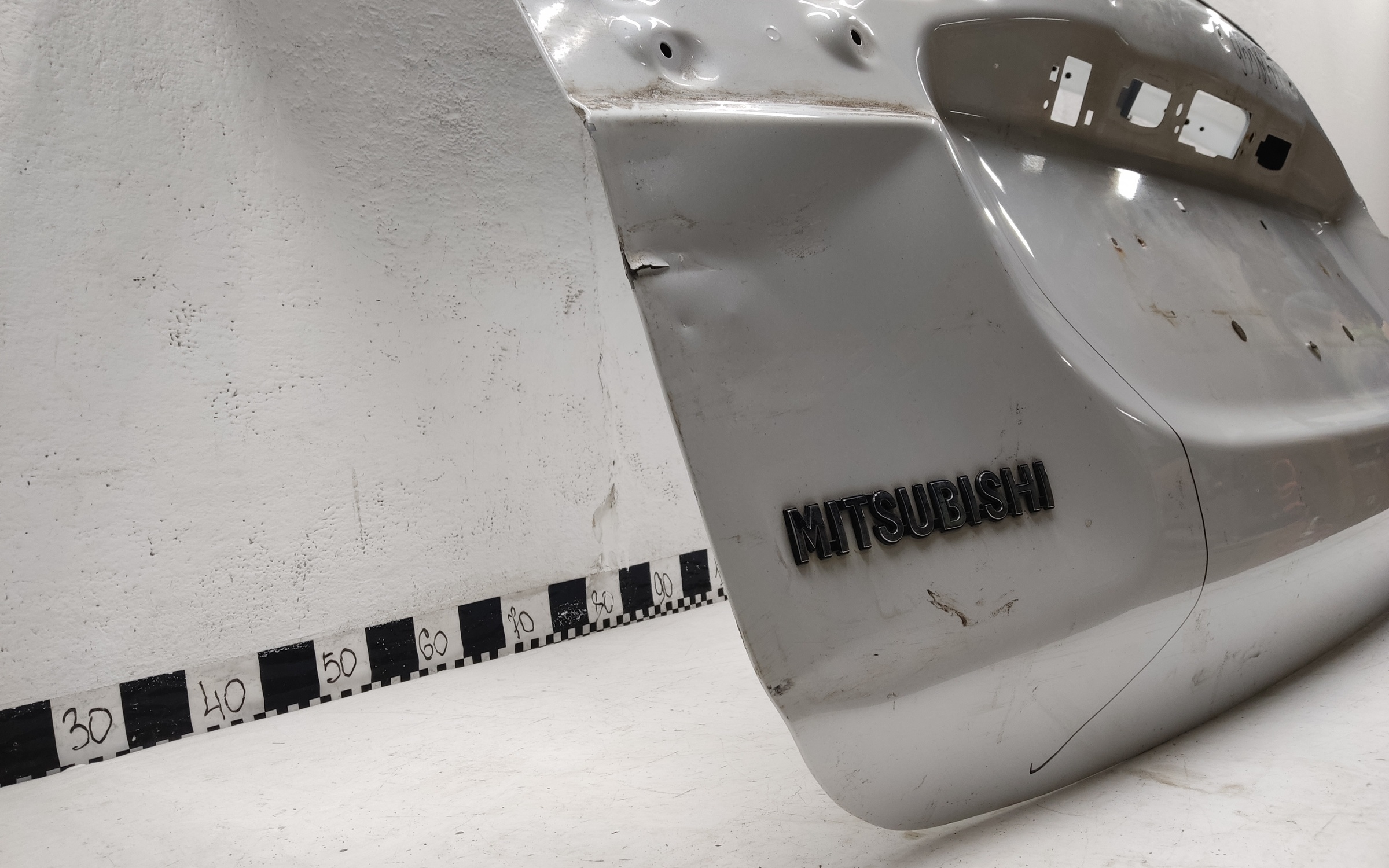 Крышка багажника Mitsubishi Outlander 3