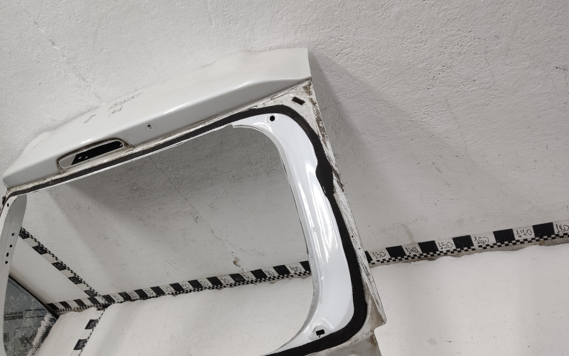 Крышка багажника Mitsubishi Outlander 3