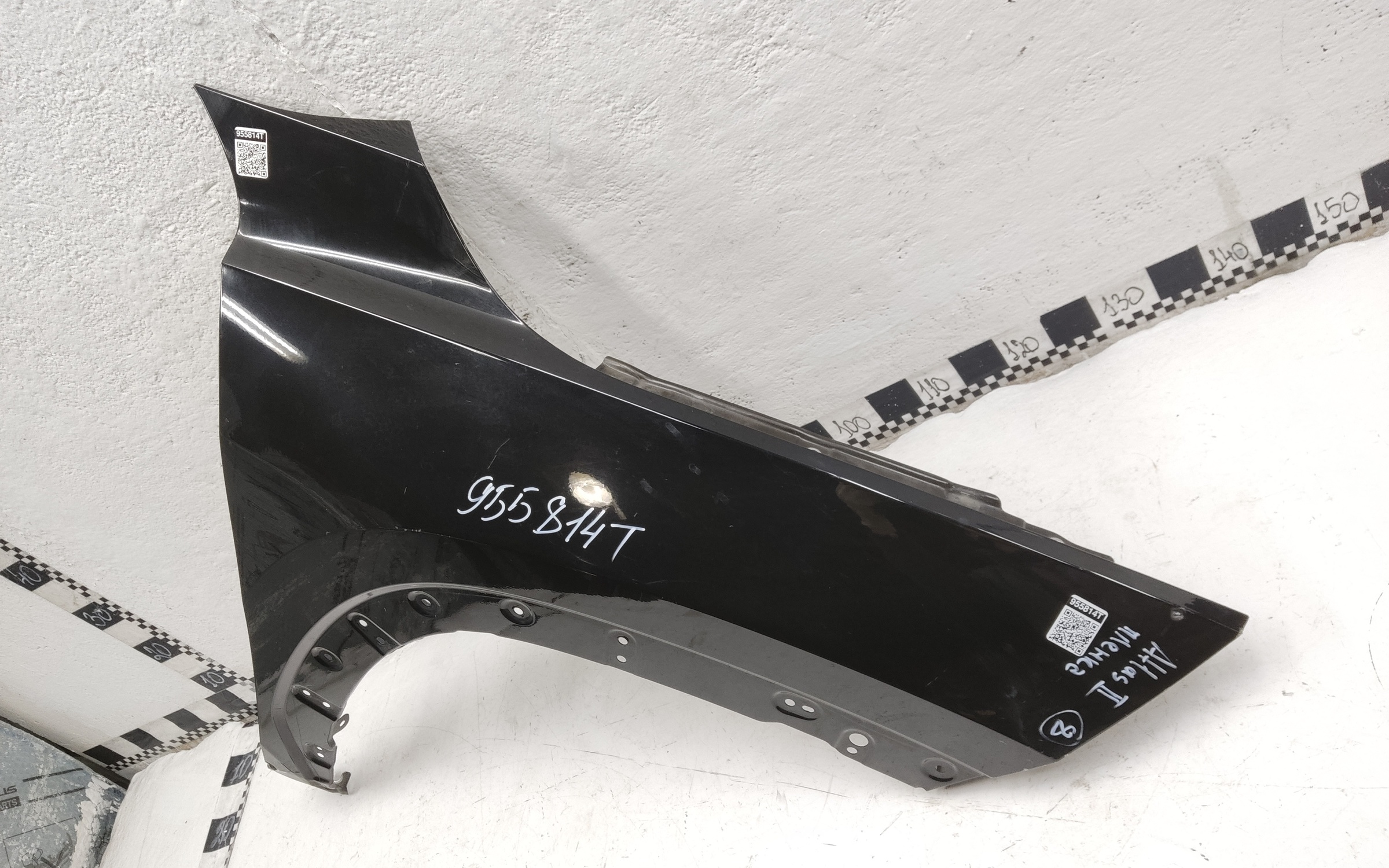 Крыло переднее правое Geely Atlas 2