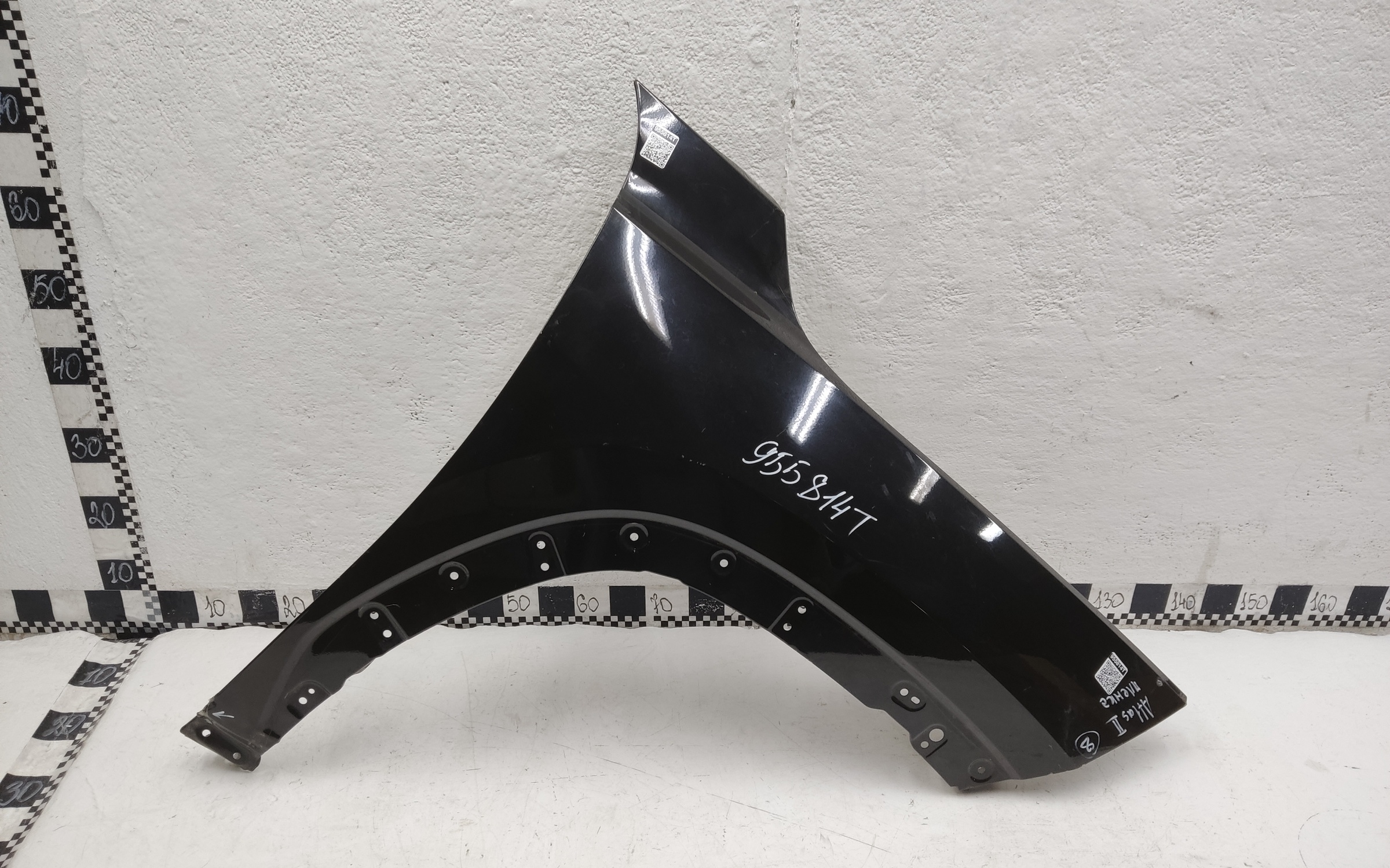 Крыло переднее правое Geely Atlas 2