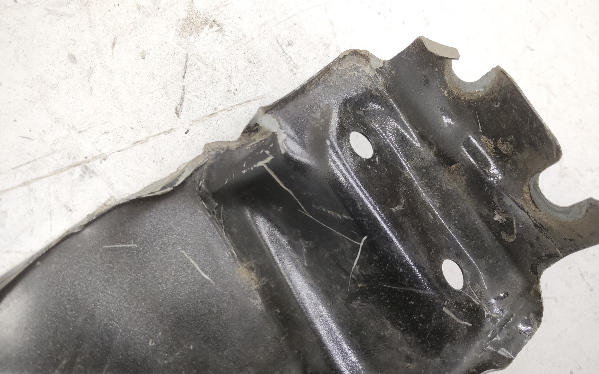 Крыло переднее правое Geely Atlas 2