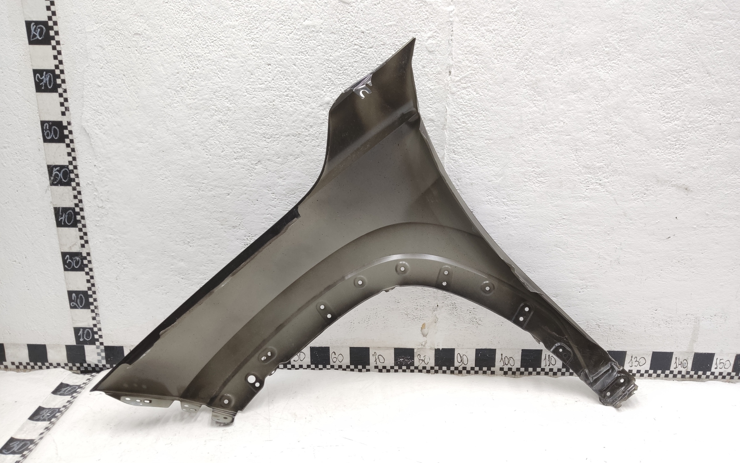 Крыло переднее правое Geely Atlas 2