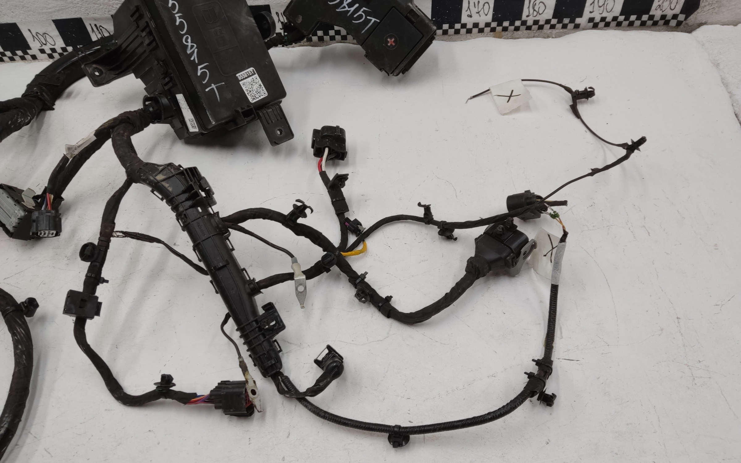 Проводка моторного отсека Geely Cityray