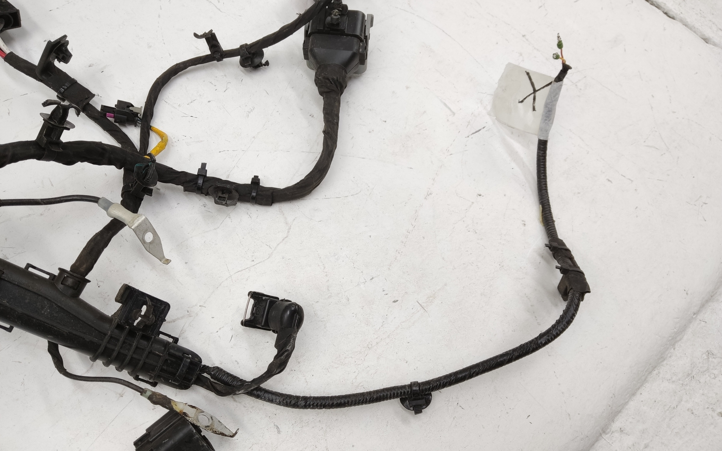 Проводка моторного отсека Geely Cityray