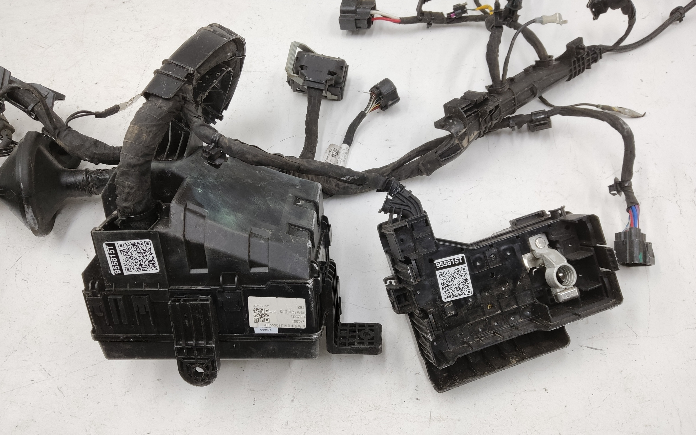 Проводка моторного отсека Geely Cityray