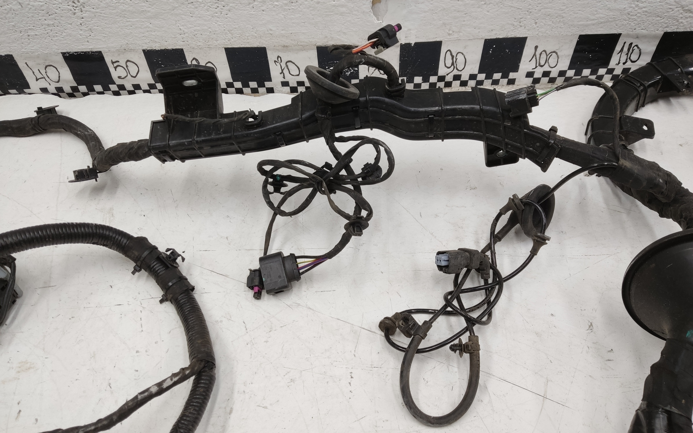 Проводка моторного отсека Geely Cityray