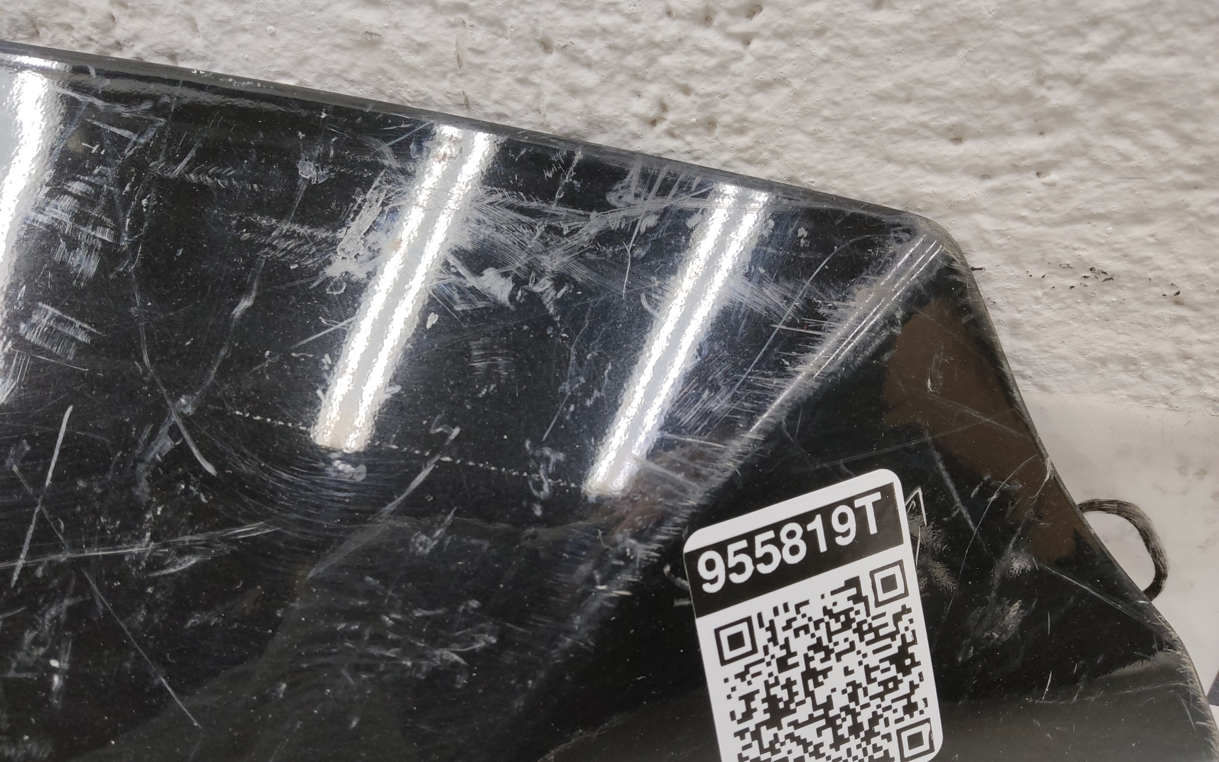 Накладка капота Tank 500 черная