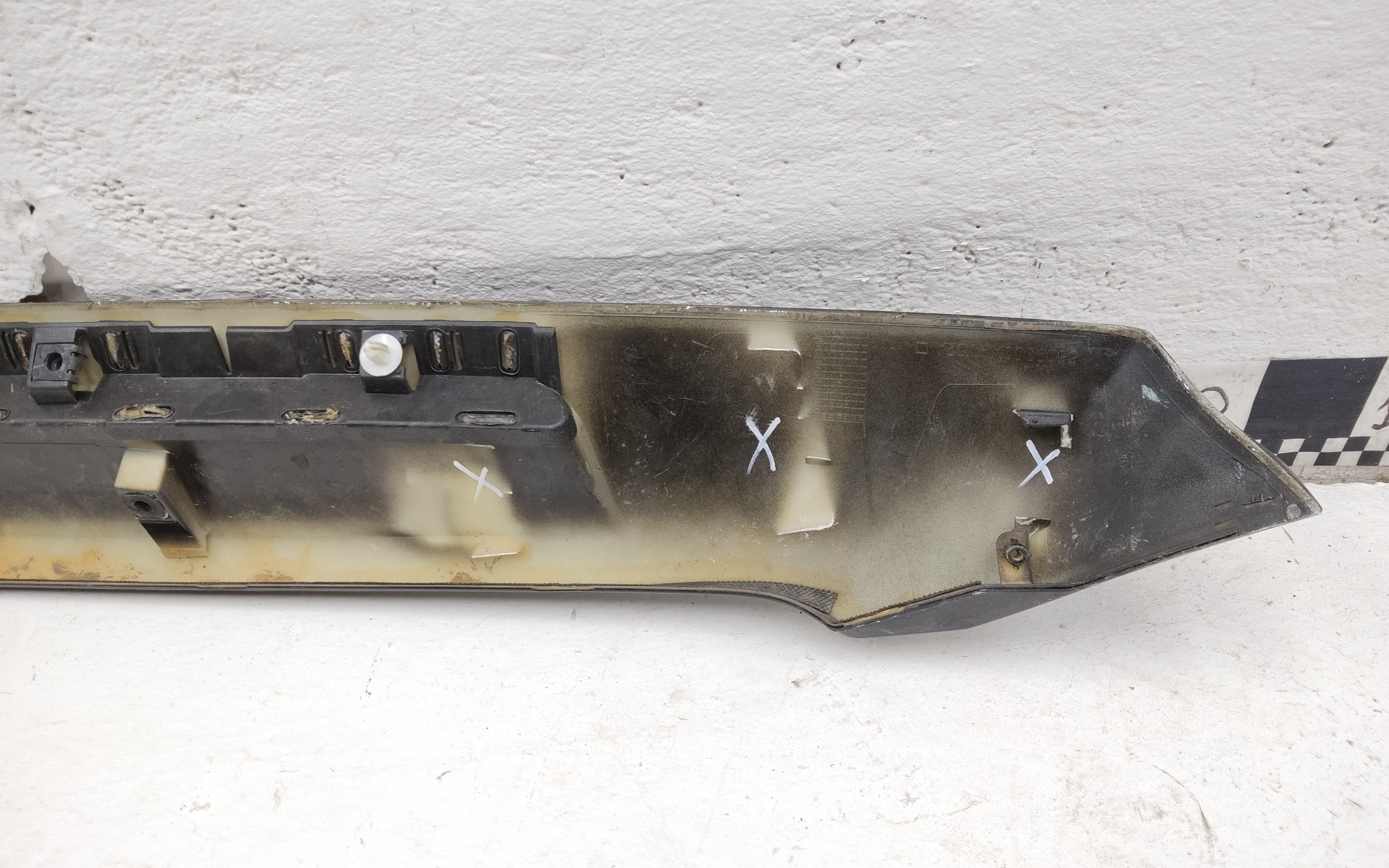 Накладка капота Tank 500 черная