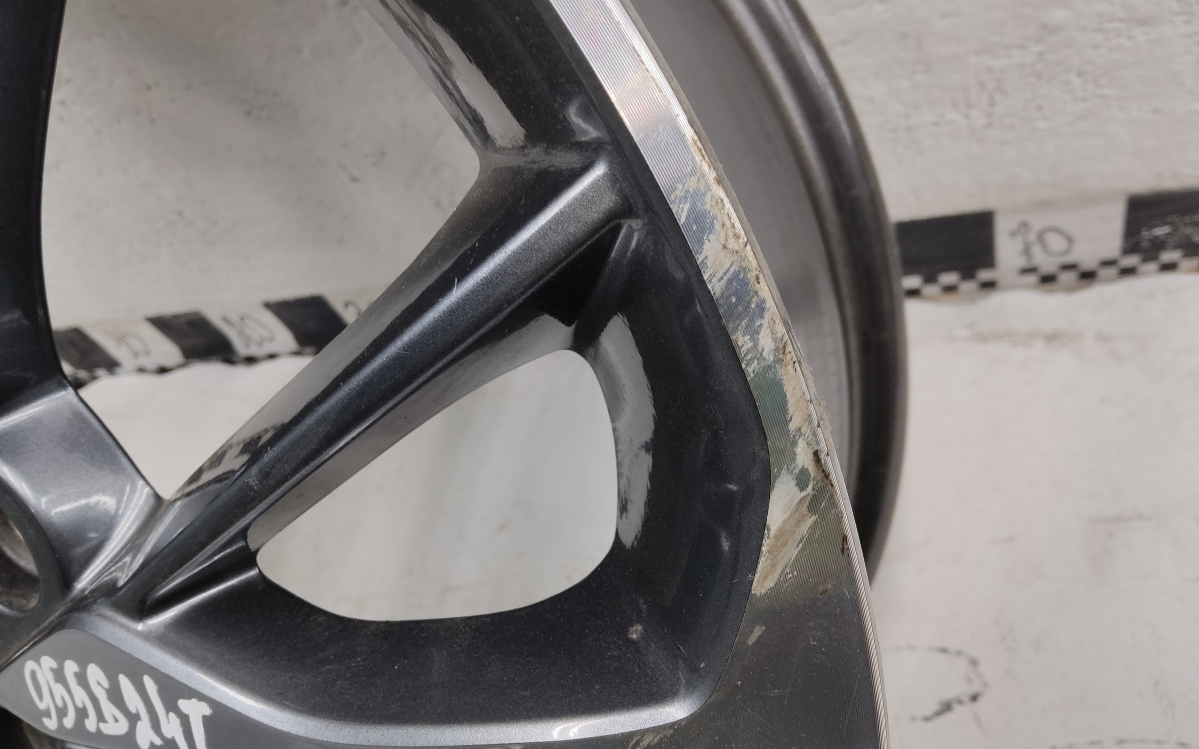 Диск колеса литой Geely Coolray R18