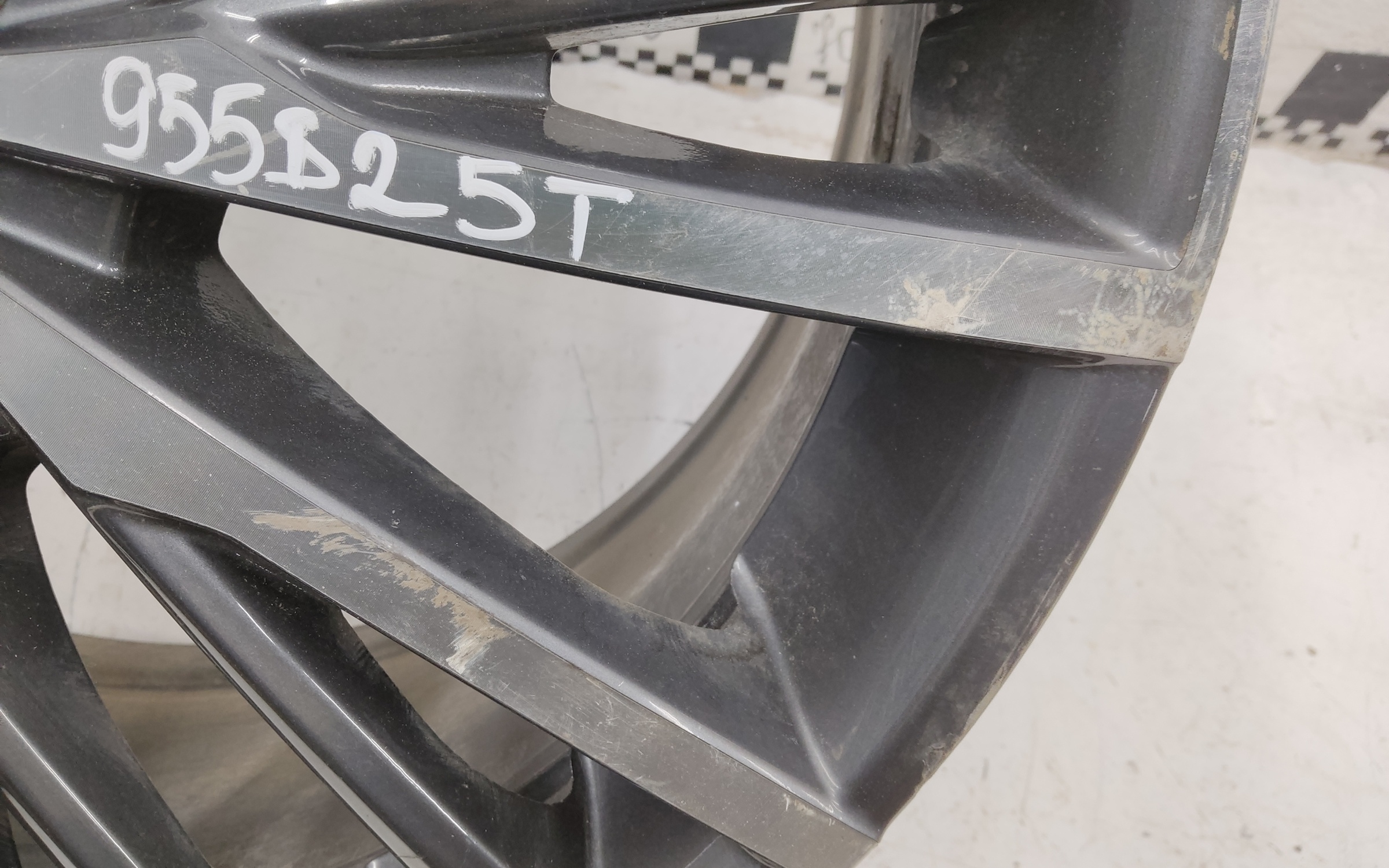 Диск колеса литой Chery Tiggo 8 Pro R18