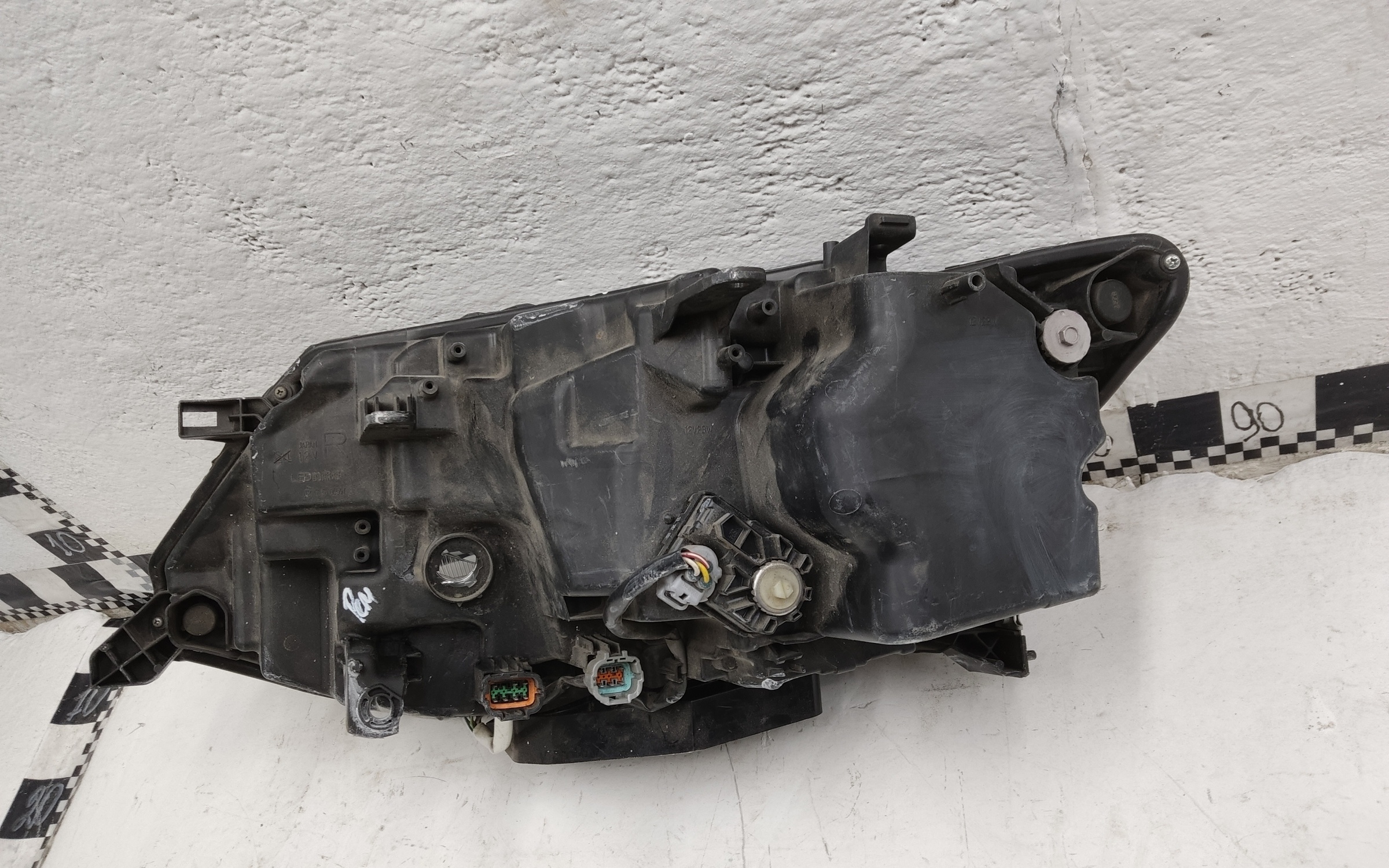 Фара передняя правая Nissan X-Trail T32 Restail LED