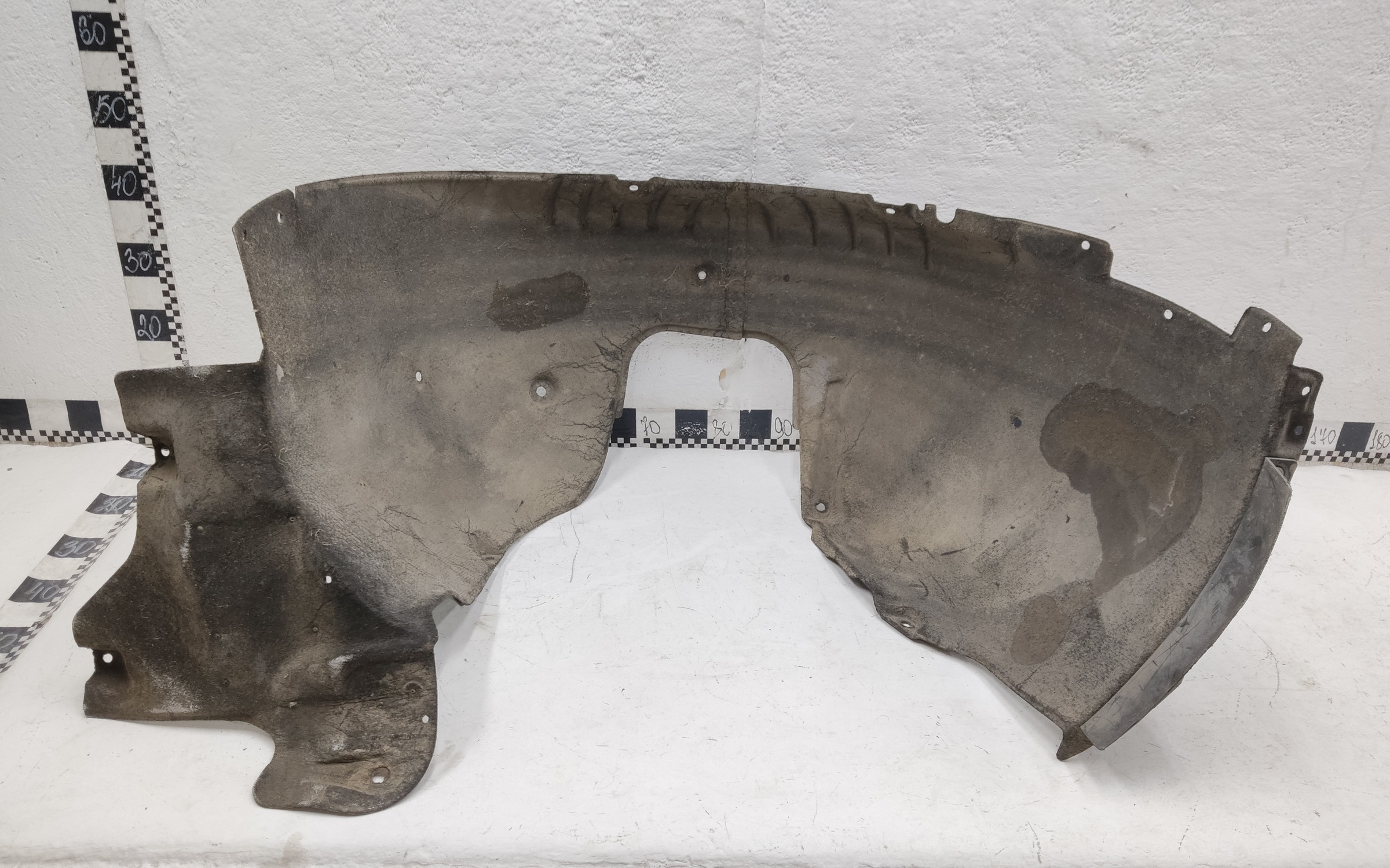 Подкрылок передний правый Kia K900 2