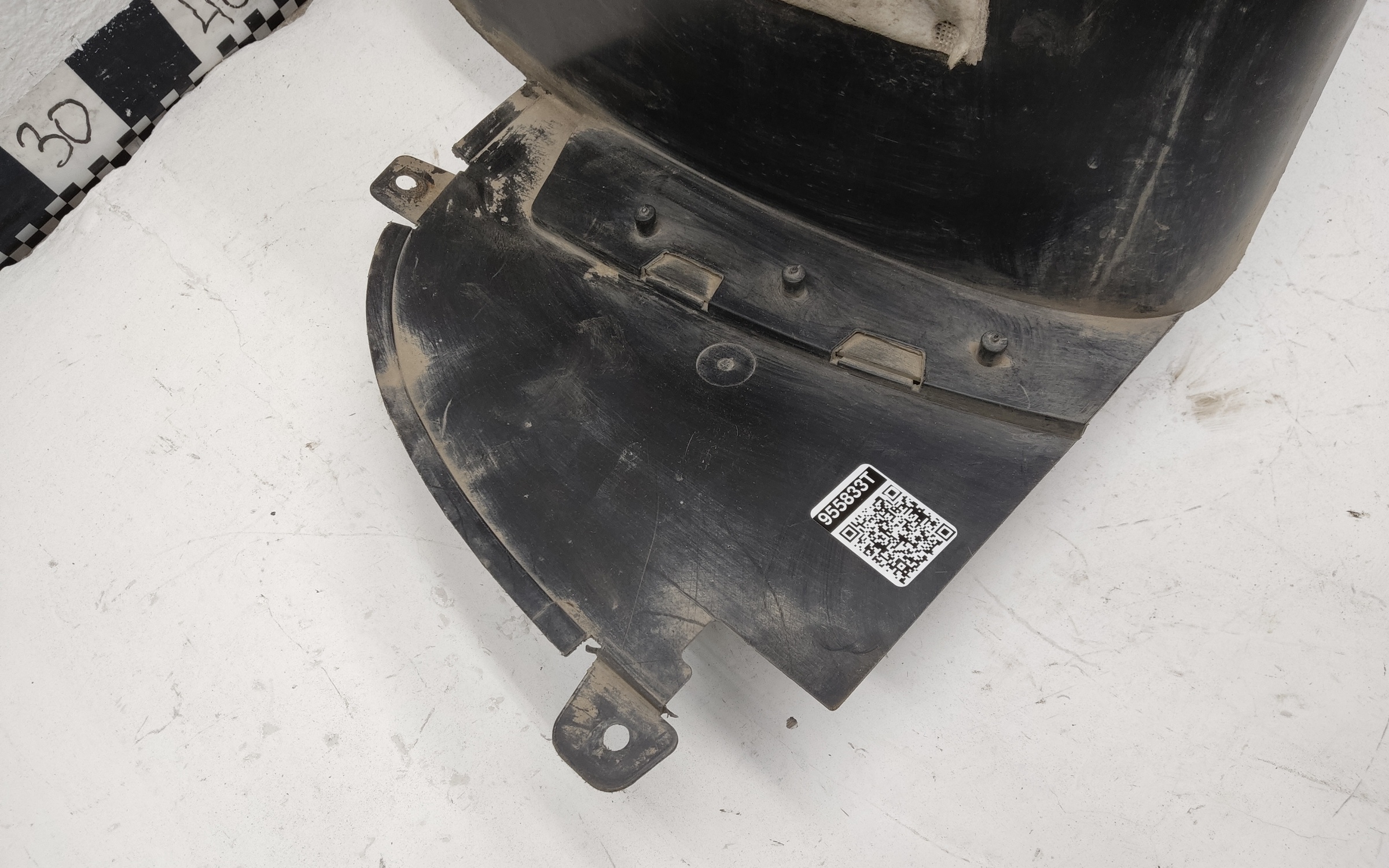 Подкрылок передний правый Chery Tiggo 7 Pro