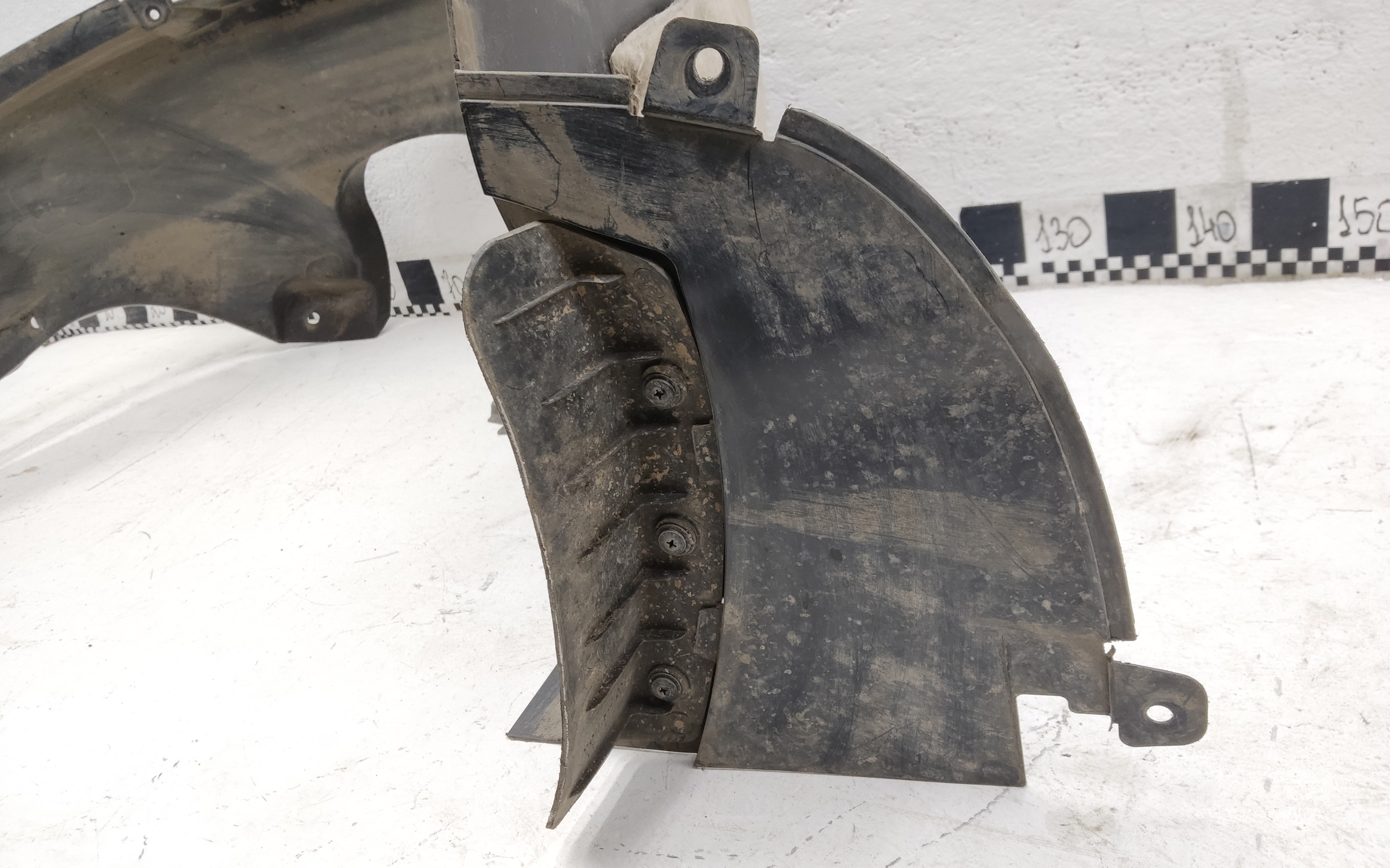 Подкрылок передний правый Chery Tiggo 7 Pro