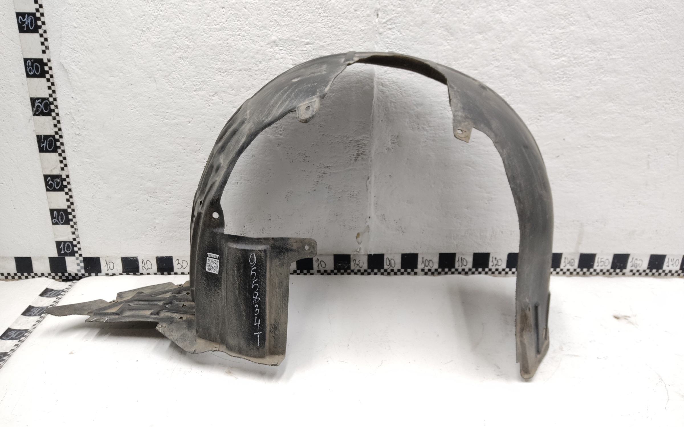 Подкрылок передний правый Geely Okavango Restail