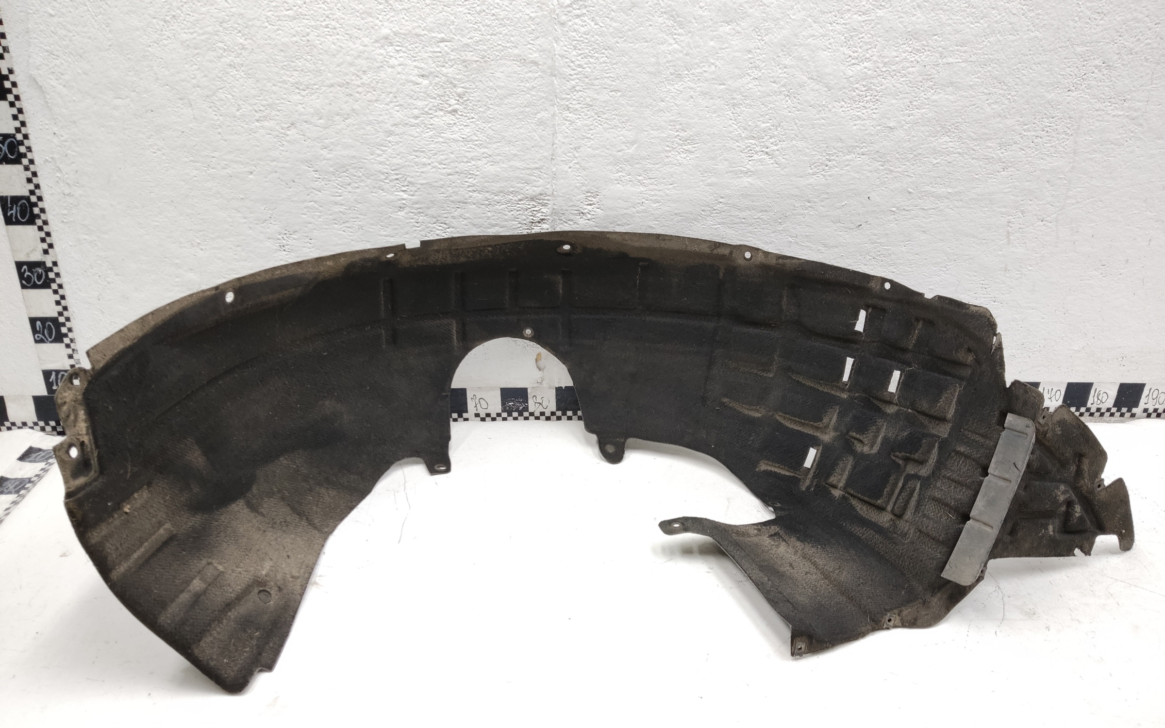 Подкрылок передний правый Geely Okavango Restail