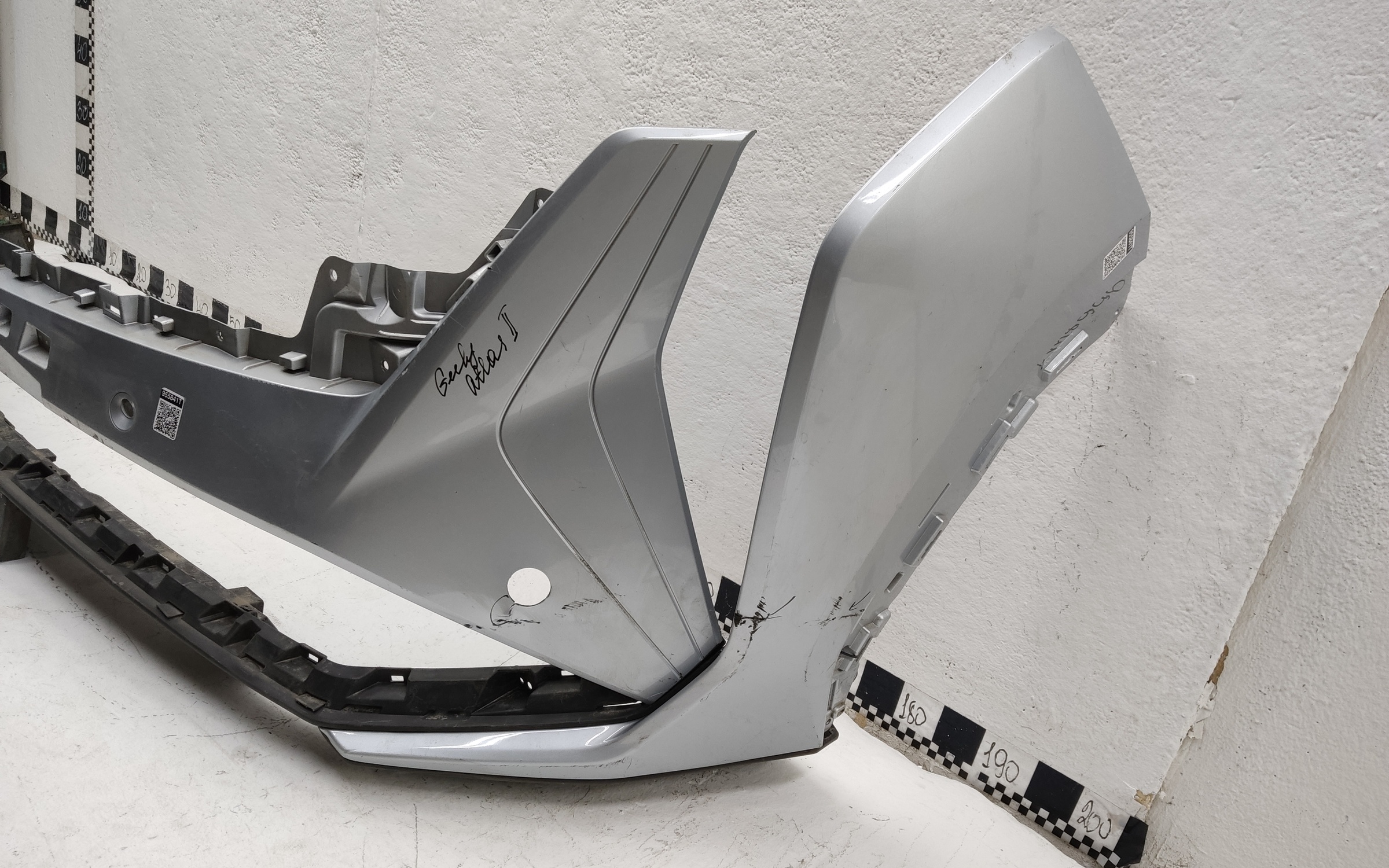 Бампер передний Geely Atlas 2