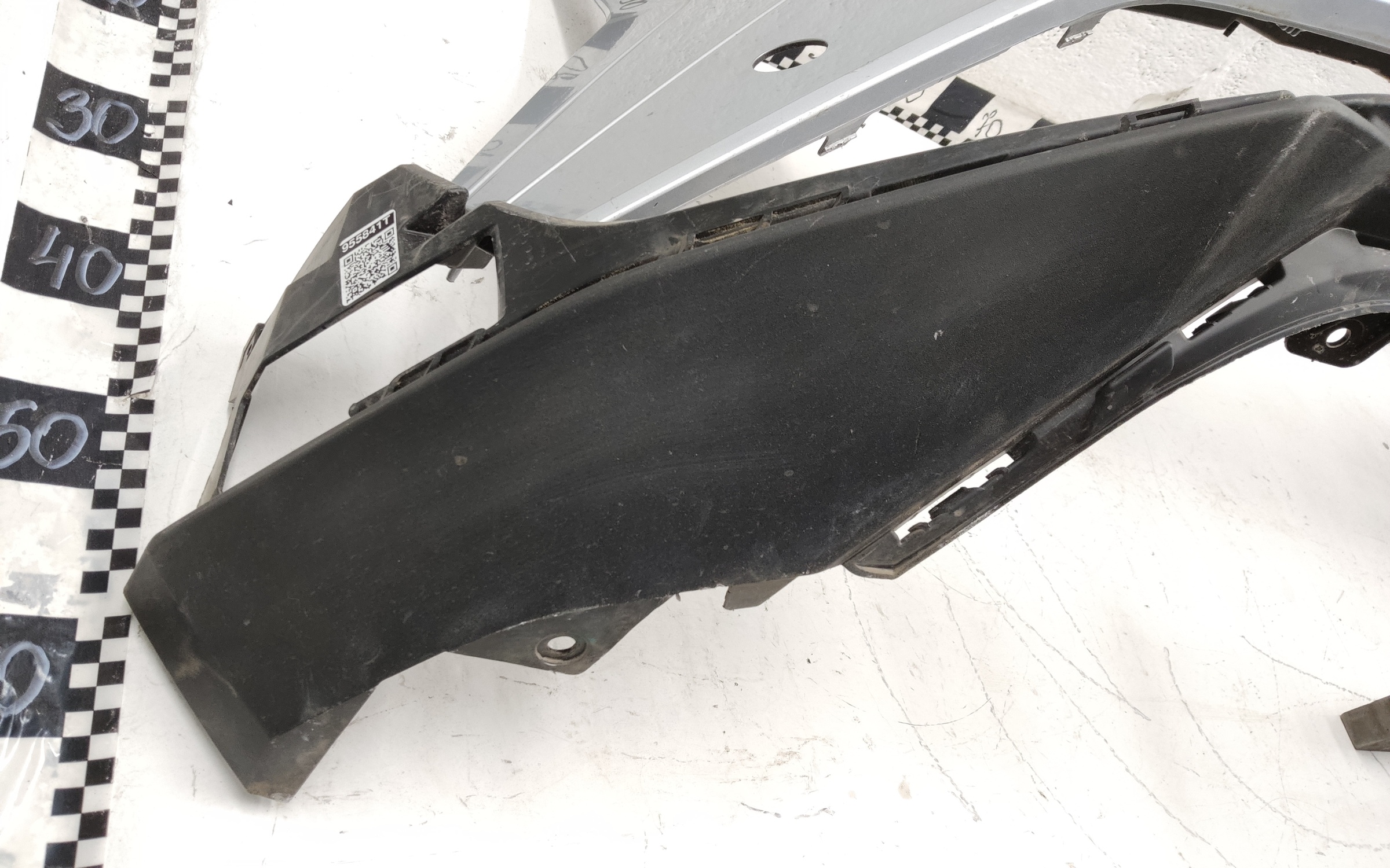 Бампер передний Geely Atlas 2