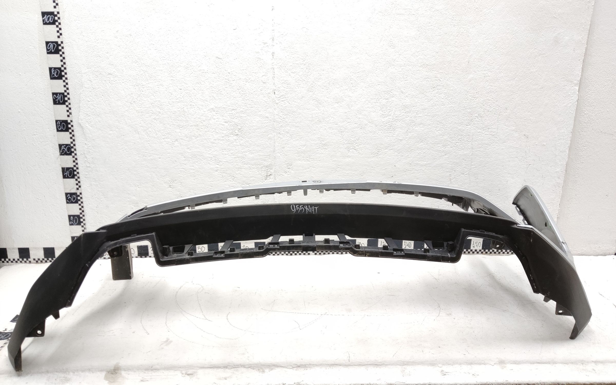 Бампер передний Geely Atlas 2