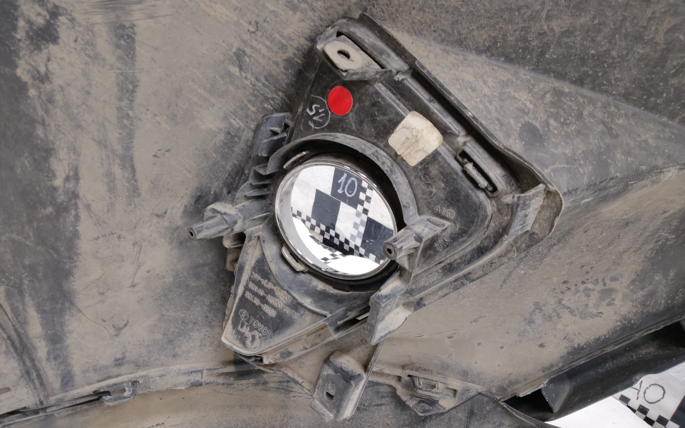 Бампер передний Toyota RAV4 CA40 Restail