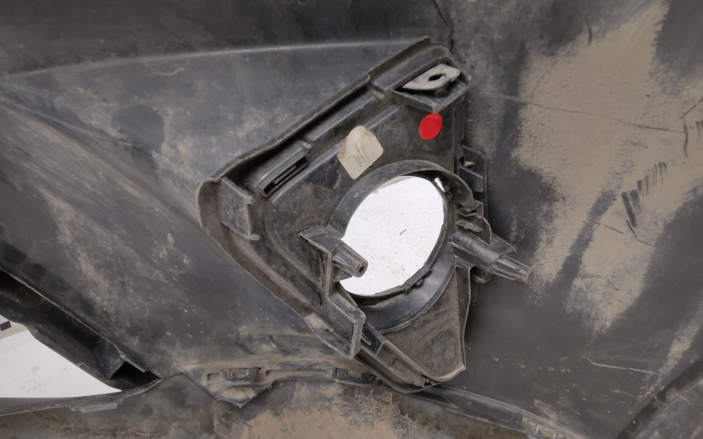 Бампер передний Toyota RAV4 CA40 Restail