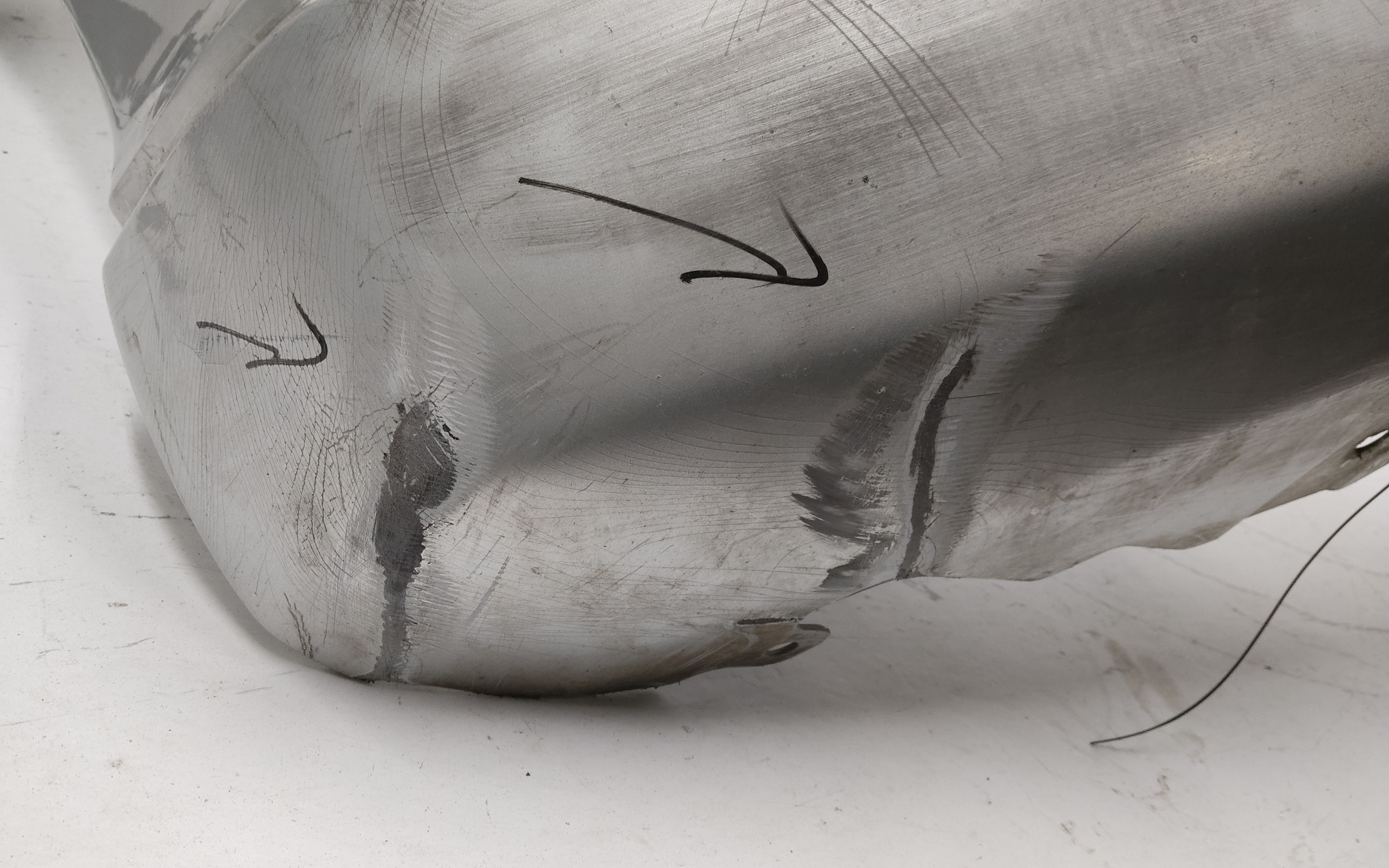 Бампер передний Mitsubishi L200 5 Restail