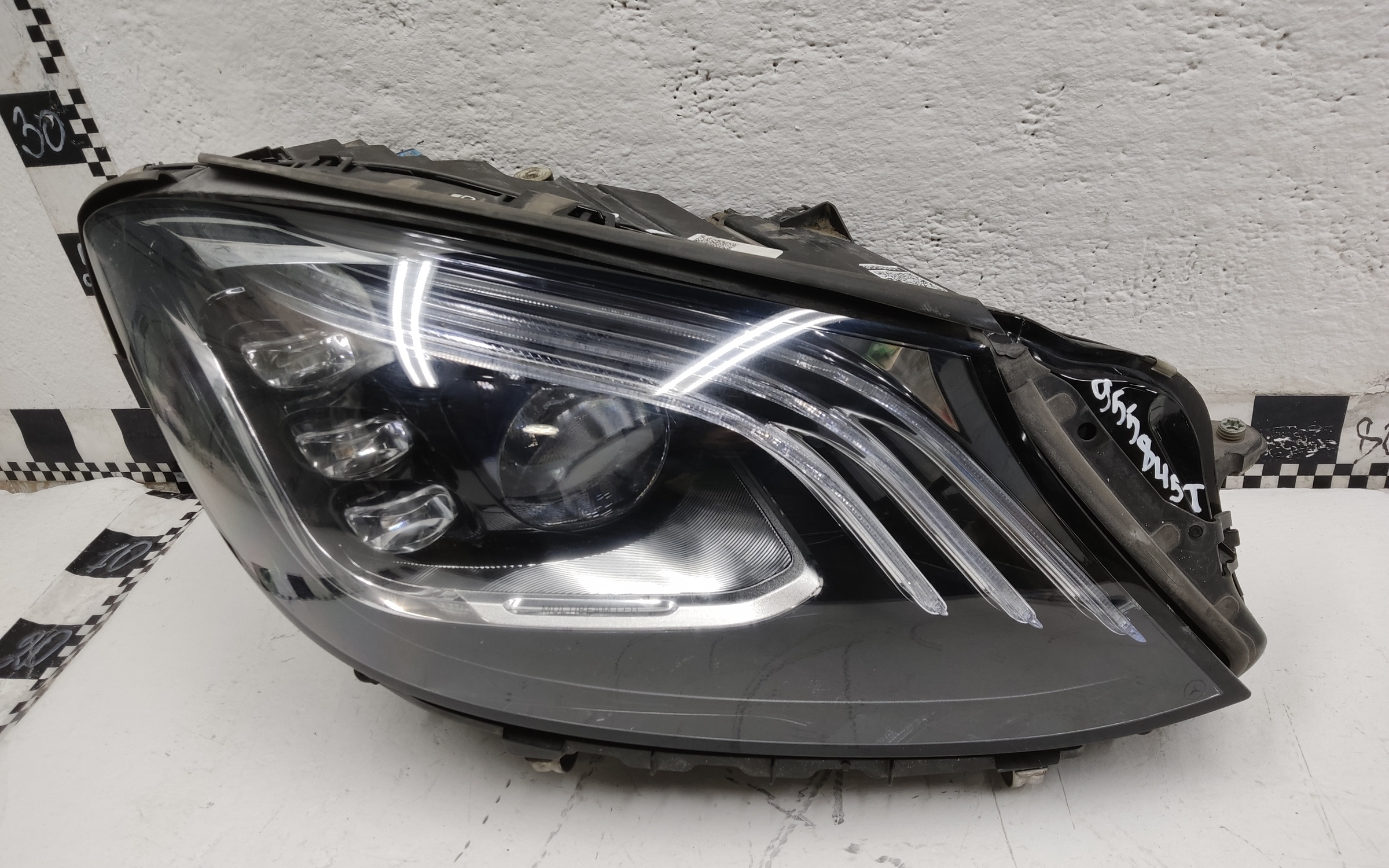 Фара передняя правая Mercedes Benz S-klasse W222 Restail LED