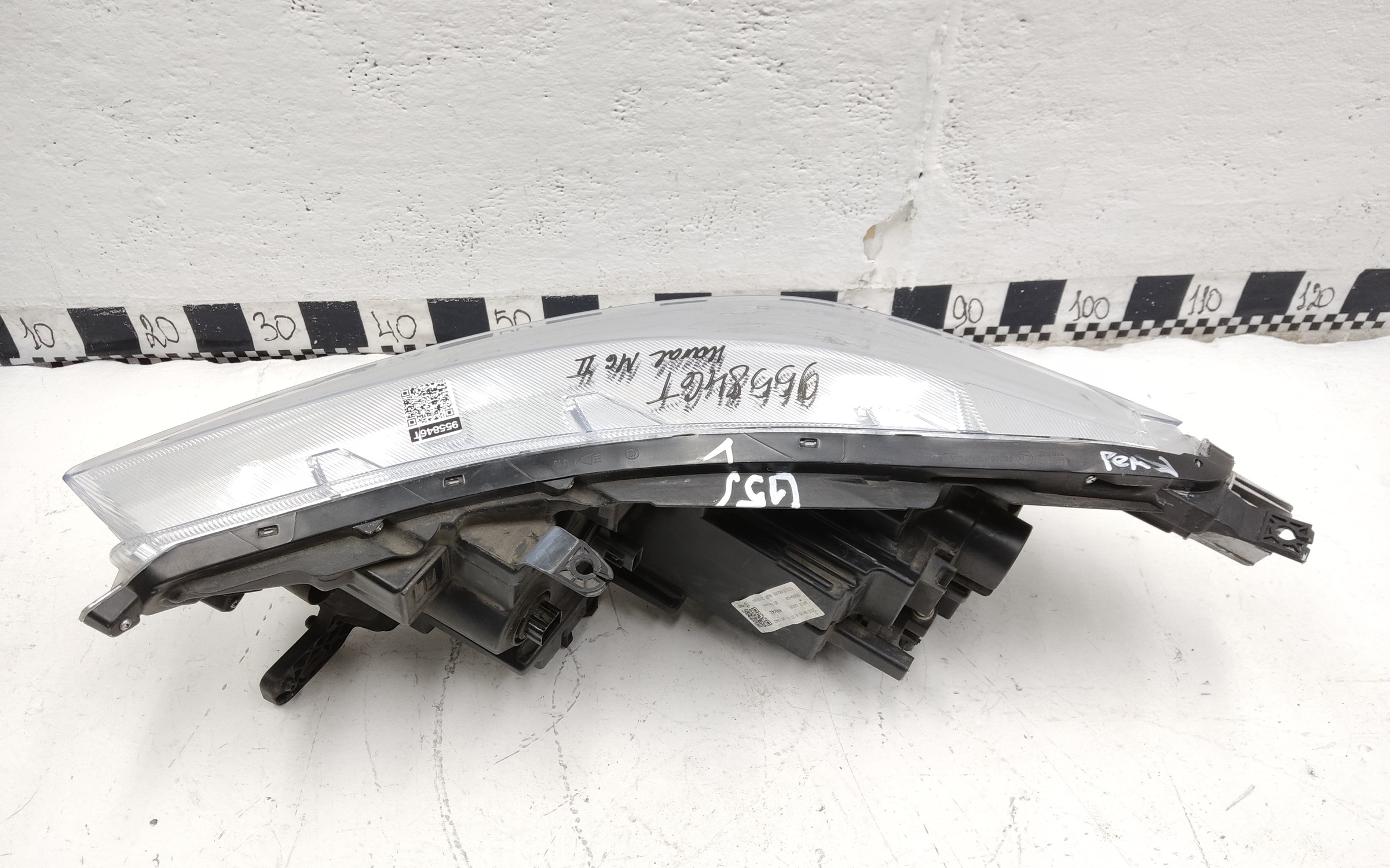 Фара передняя правая Haval M6 2 LED