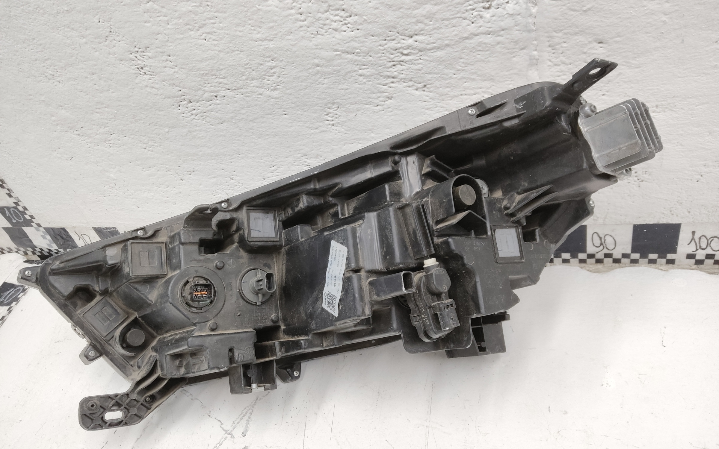 Фара передняя правая Haval M6 2 LED