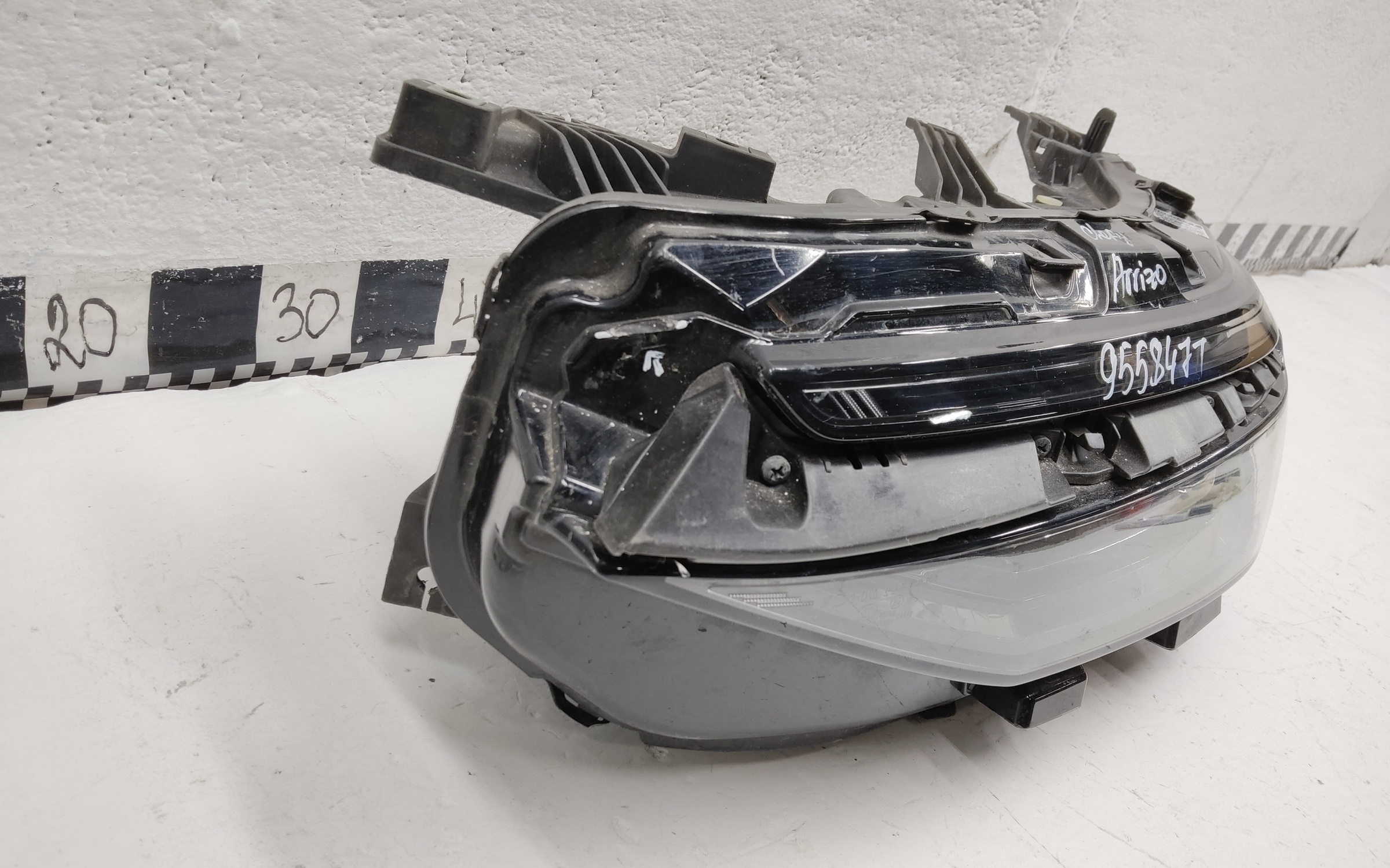 Фара передняя левая Chery Arrizo 8 LED