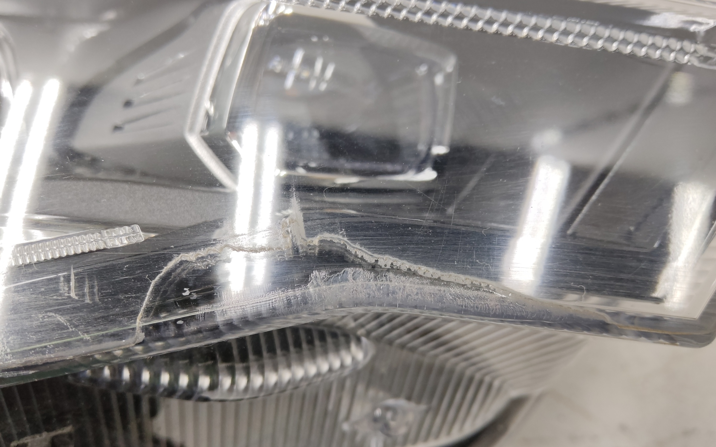 Фара передняя правая Haval F7 LED