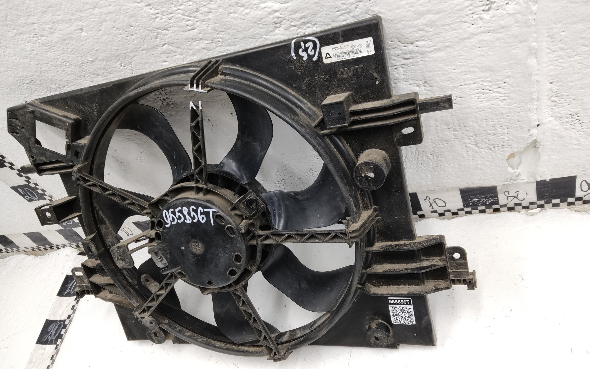 Диффузор вентилятора радиатора Lada Largus