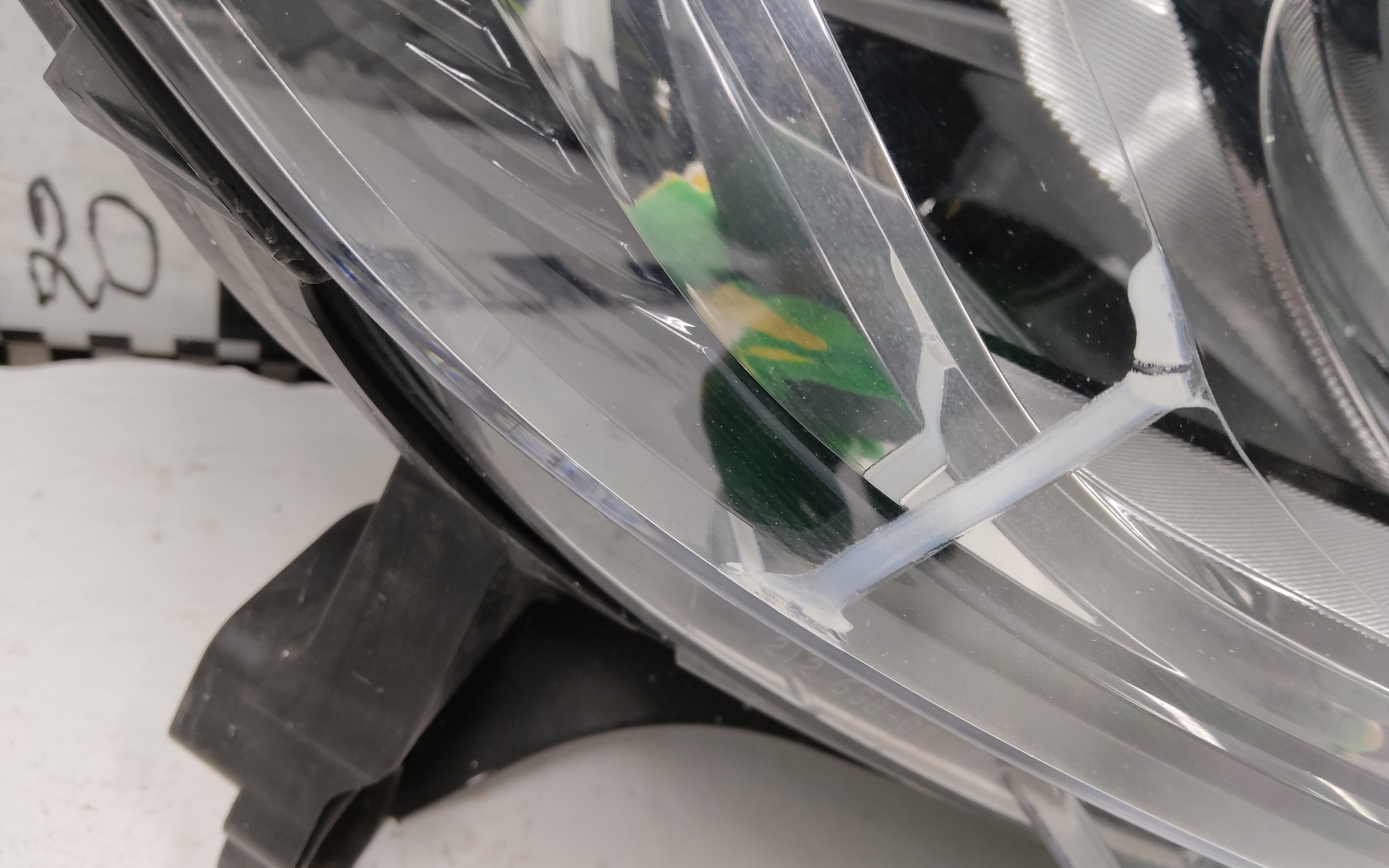 Фара передняя правая Renault Kaptur LED