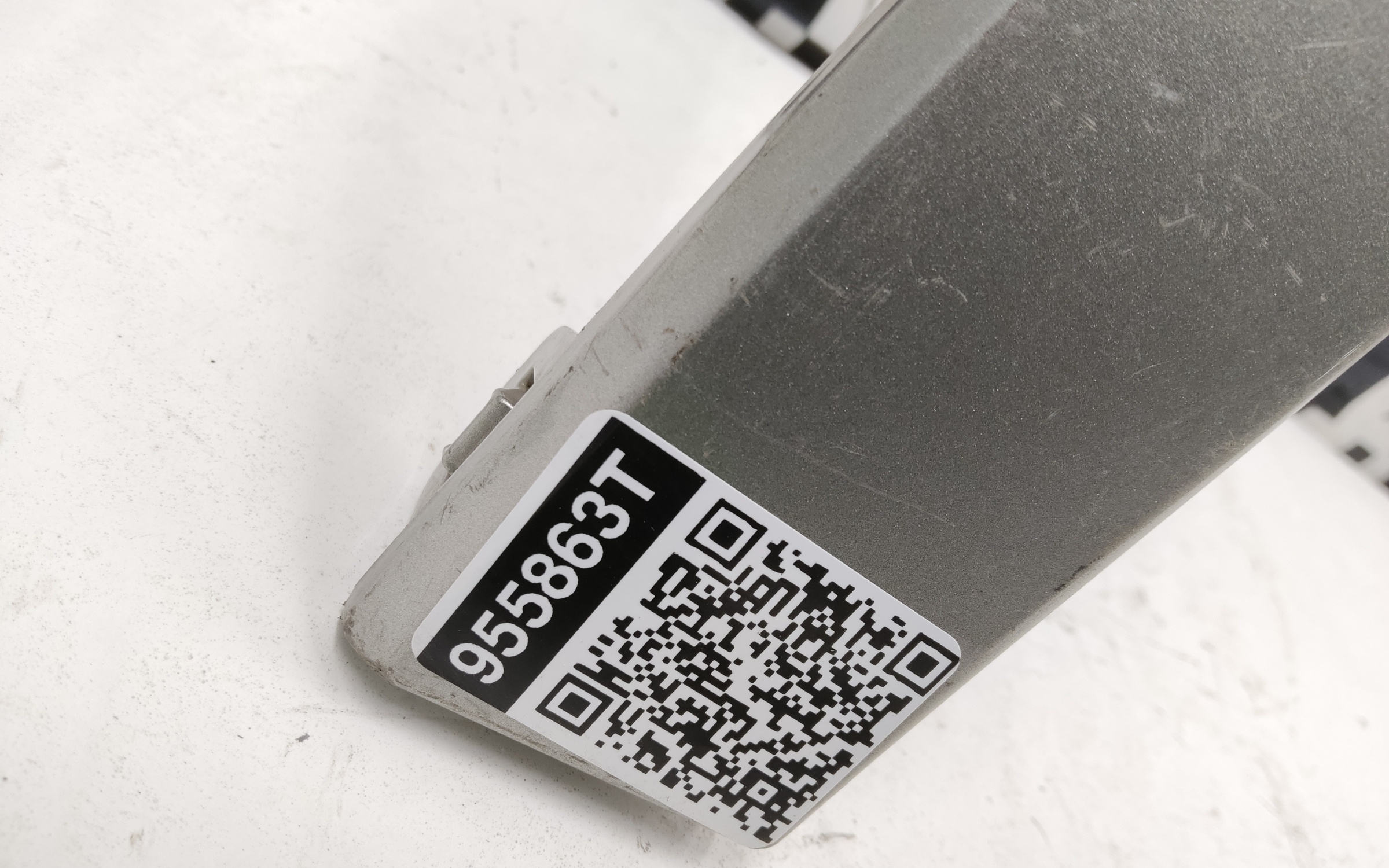 Накладка крыла переднего левого Tank 500