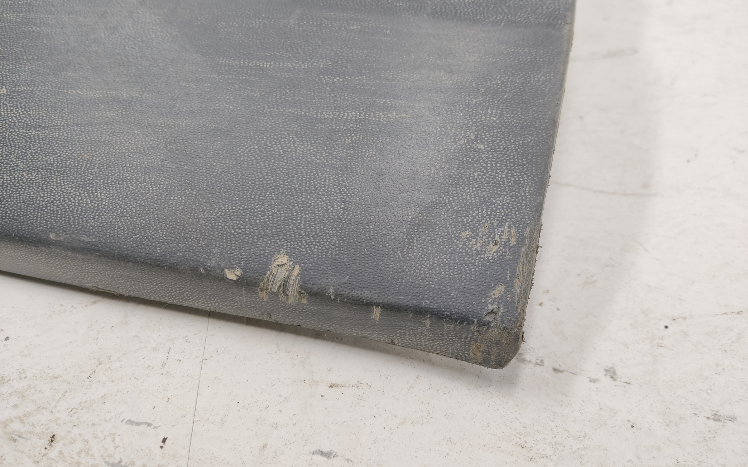 Накладка двери передней левой Faw Bestune T77