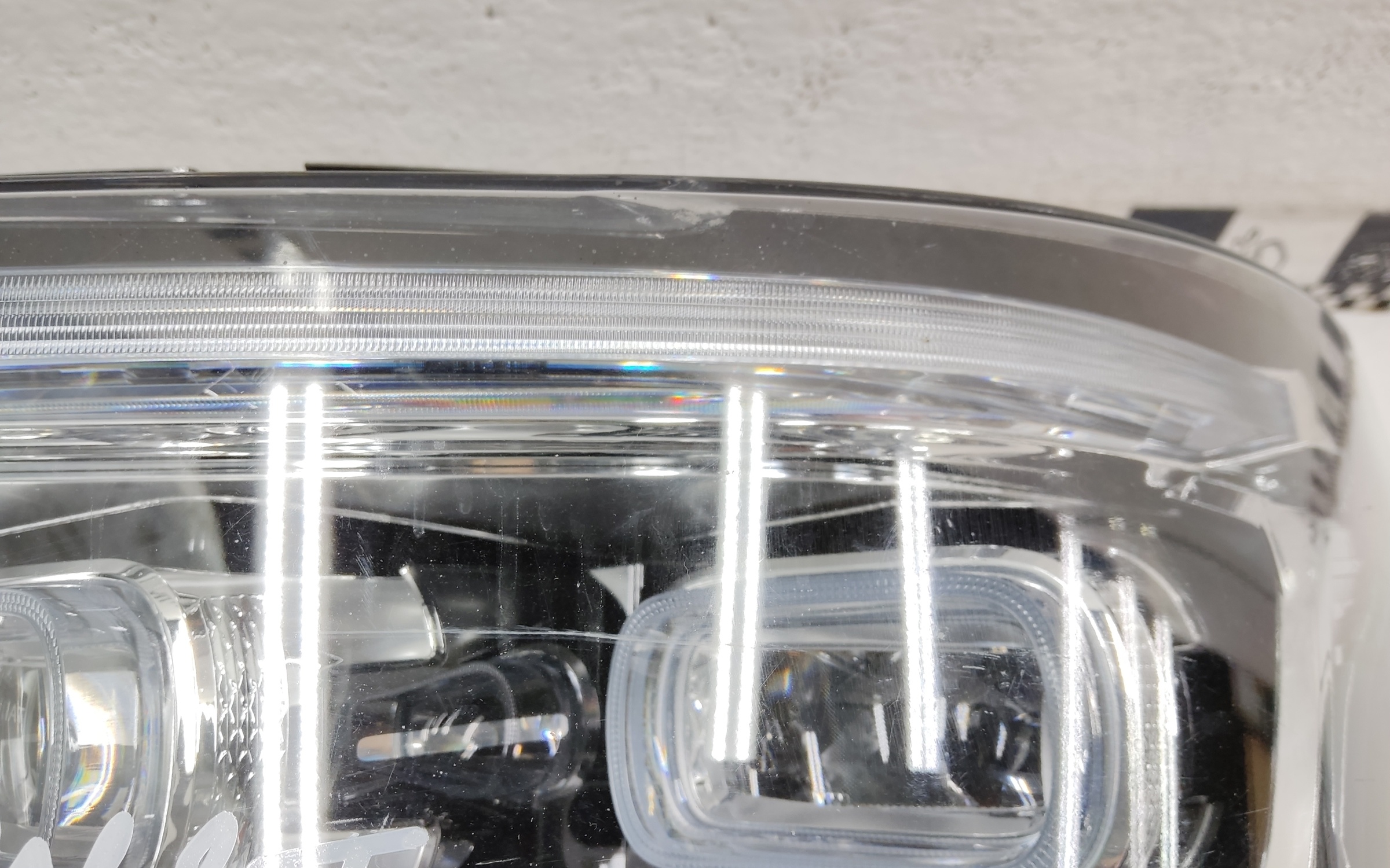 Фара передняя левая Tank 500 LED