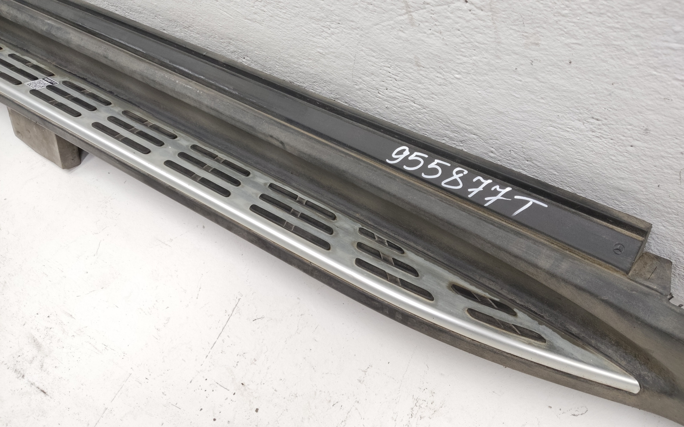 Подножка порога правого Mercedes-benz GLS-klasse X167