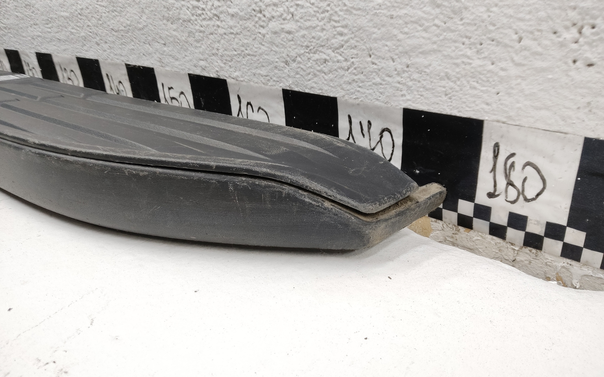 Накладка правой подножки Toyota Land Cruiser Prado 150