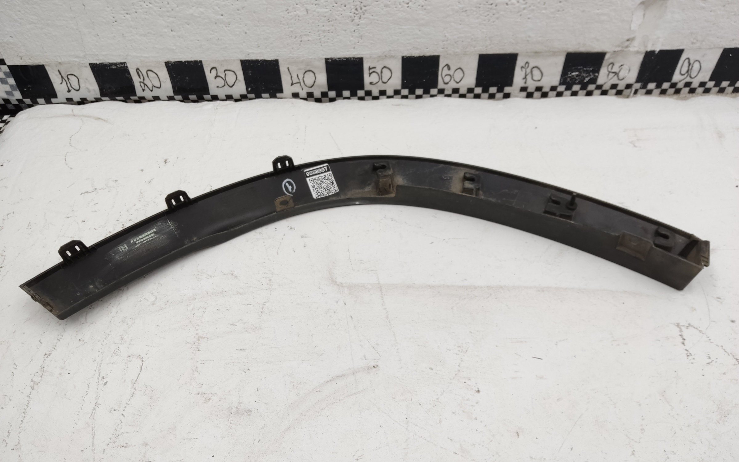 Накладка крыла заднего левого Chery Tiggo 8 Pro