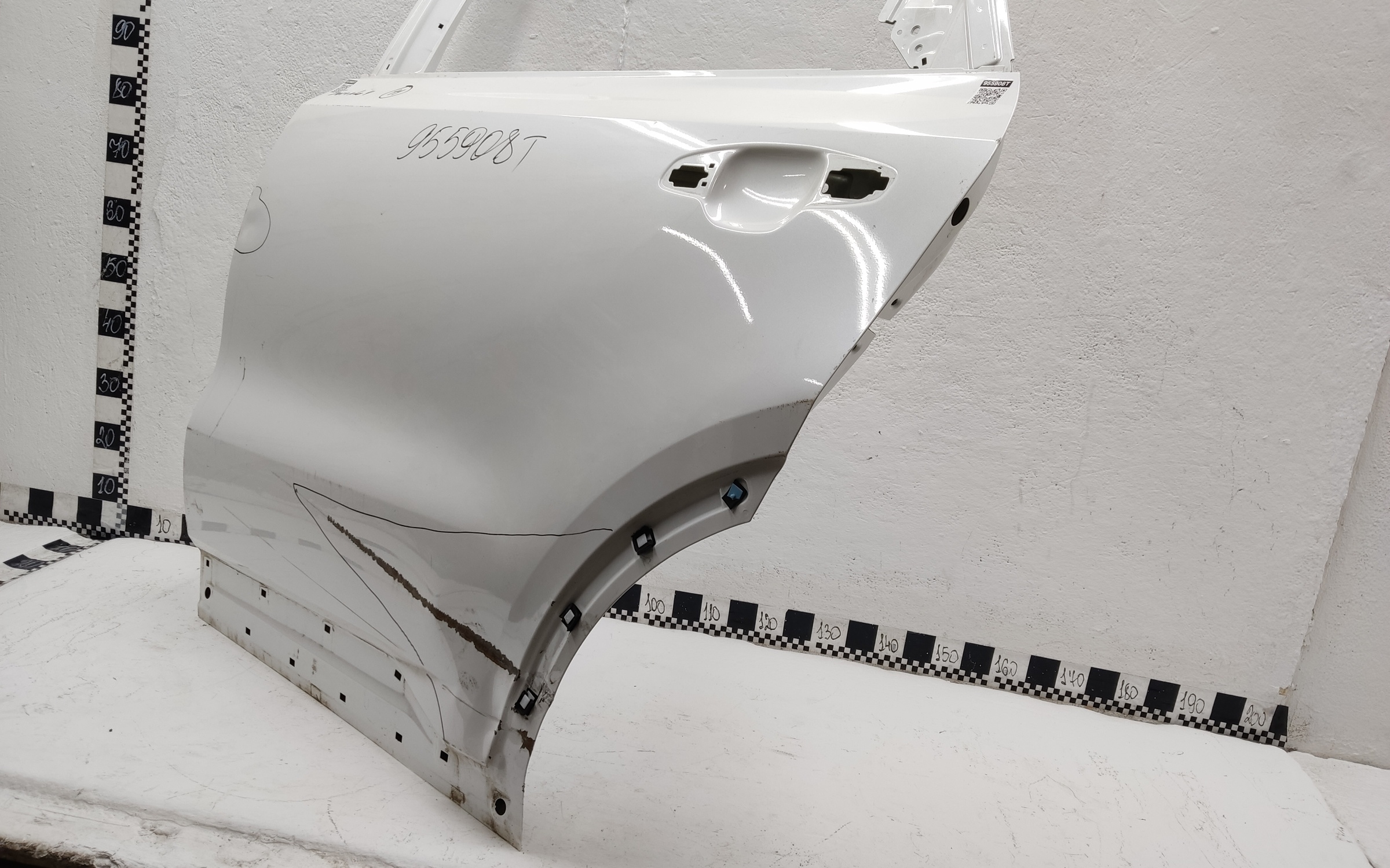 Дверь задняя левая Kia Sorento 4