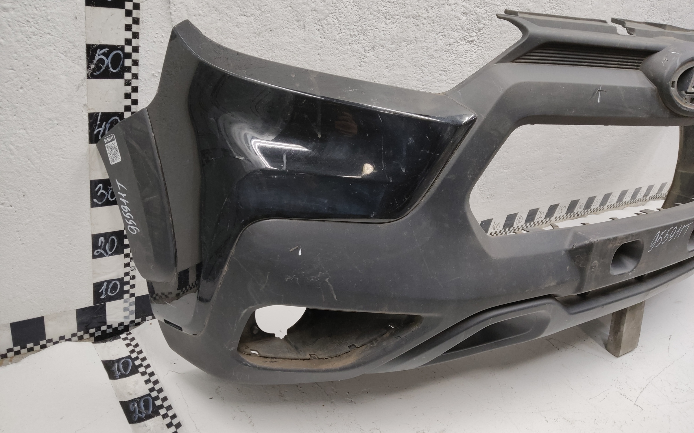 Бампер передний Lada Niva Travel