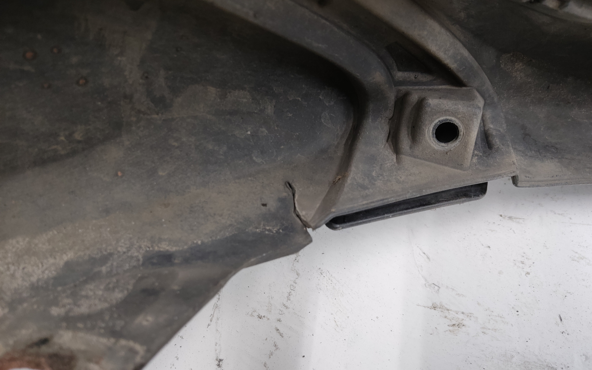 Бампер передний Toyota Camry V70