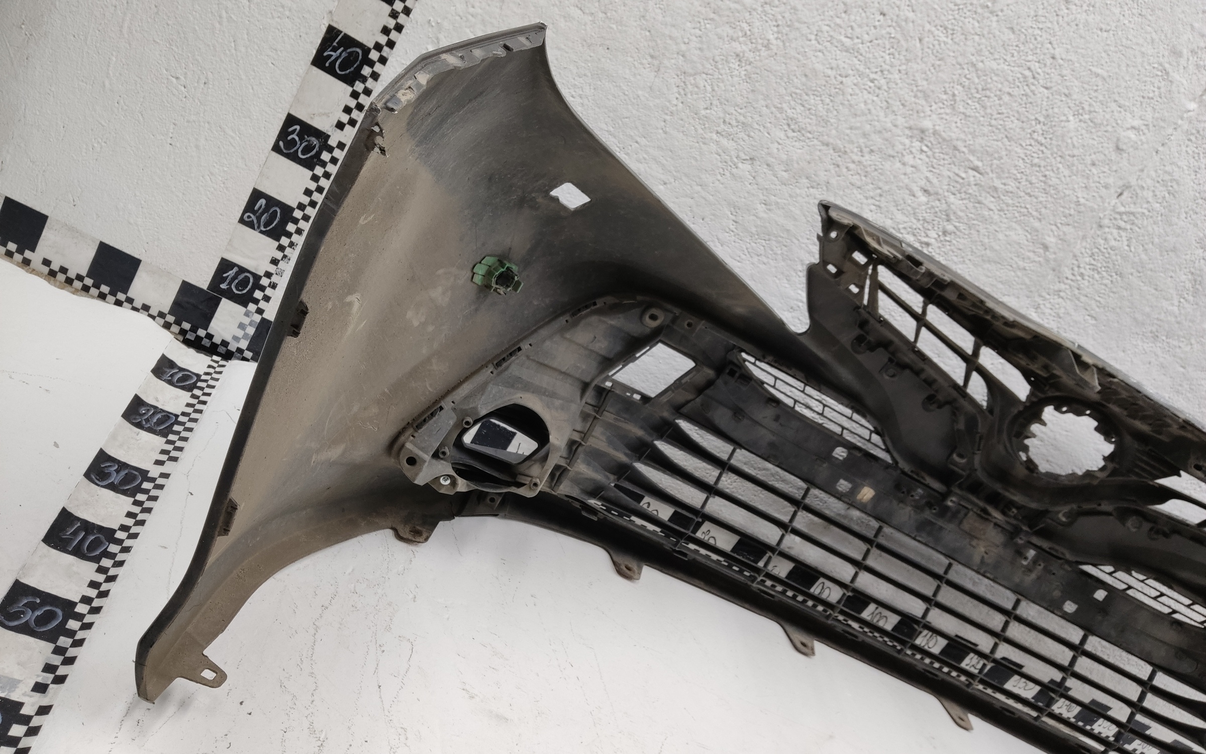 Бампер передний Toyota Camry V70