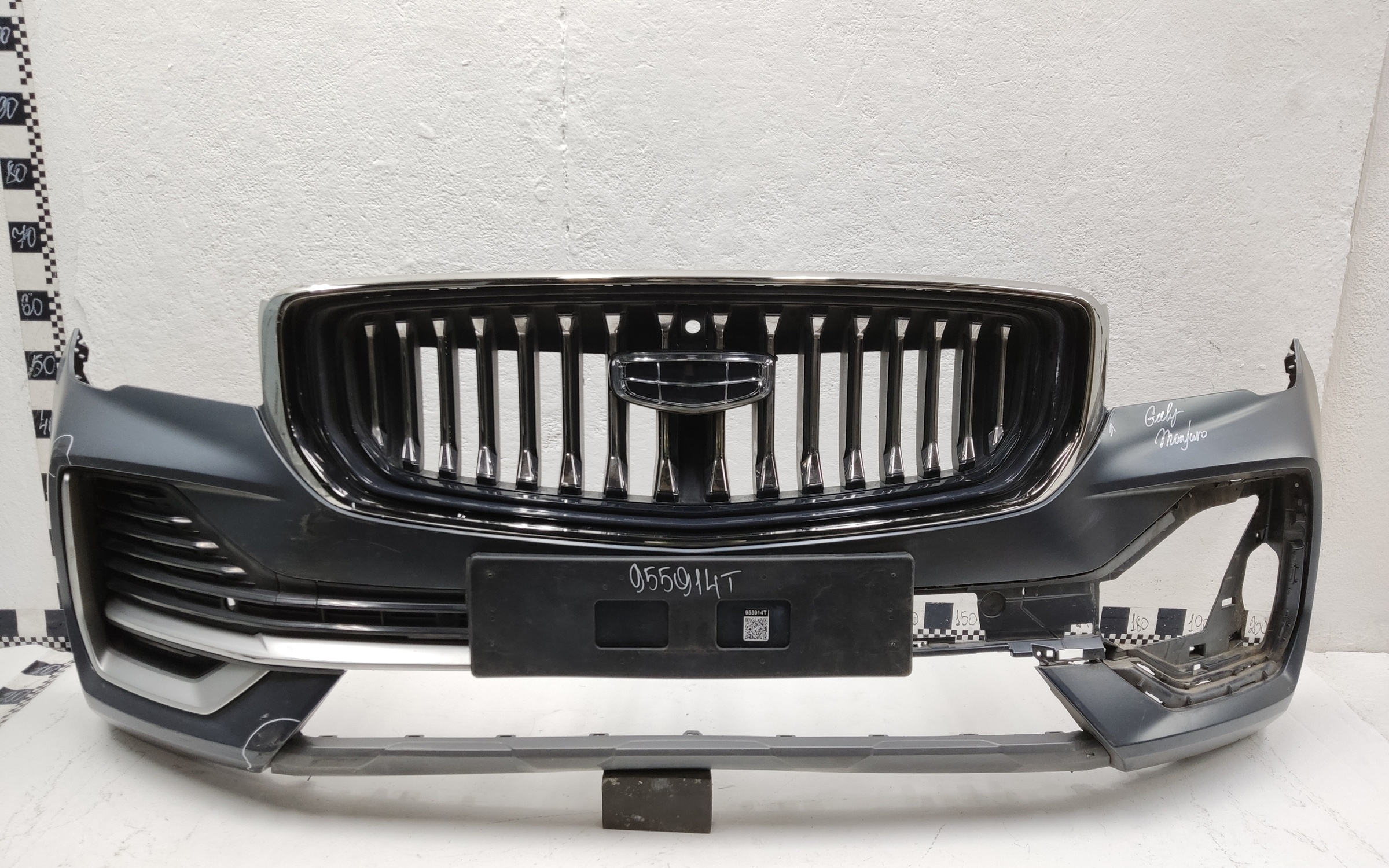 Бампер передний Geely Monjaro